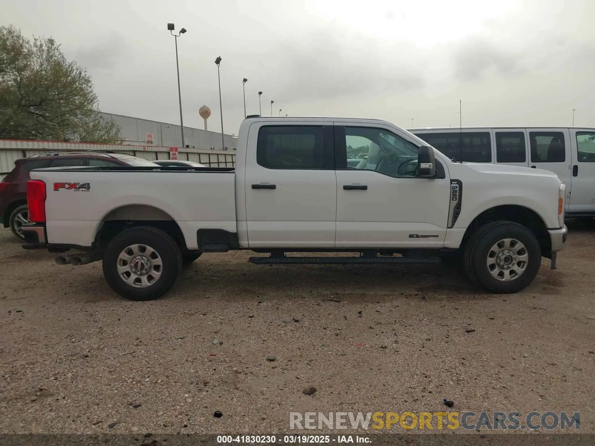 13 Фотография поврежденного автомобиля 1FT7W2BT2RED57843 FORD F-250 2024