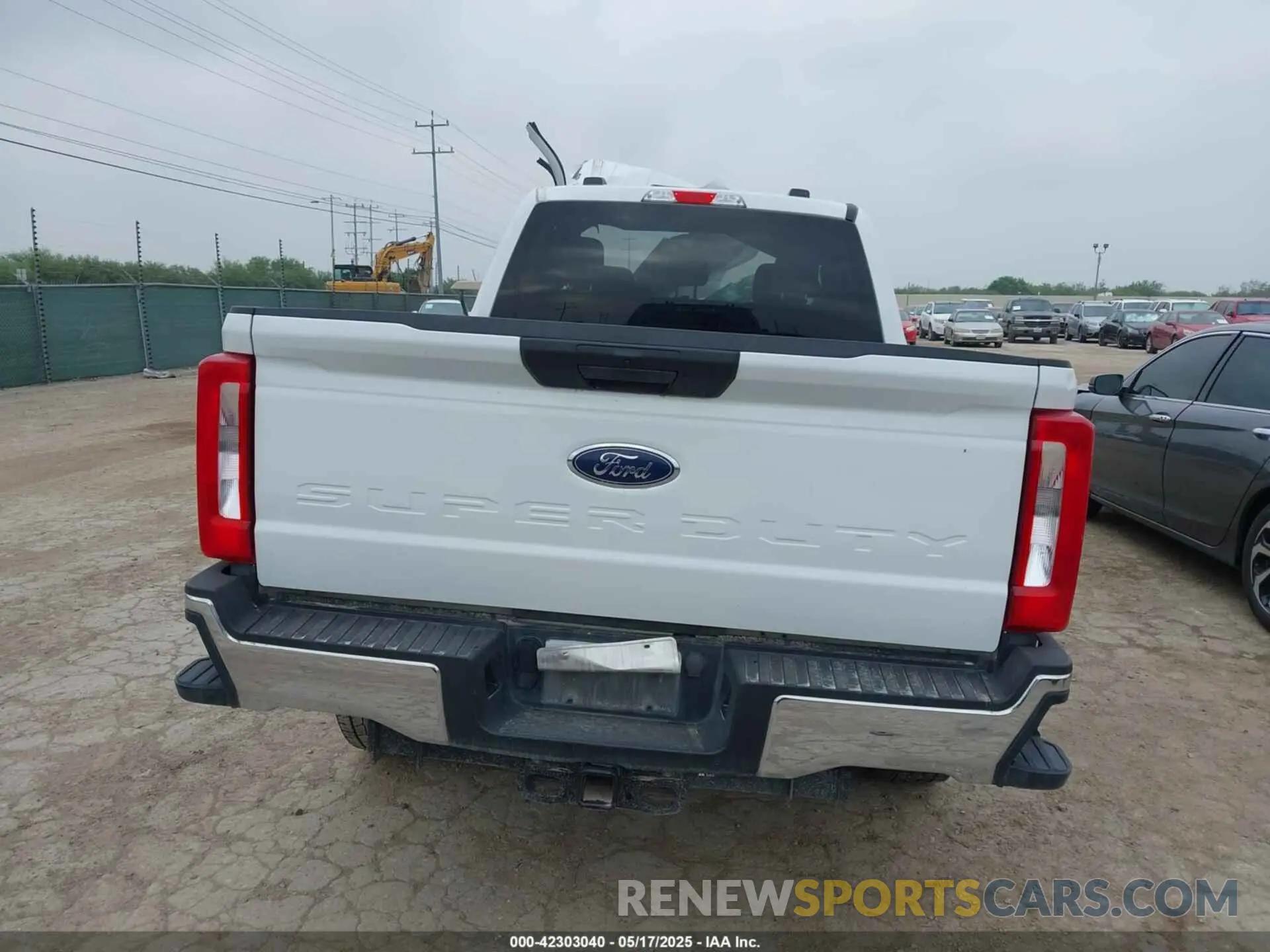 16 Photograph of a damaged car 1FT7W2BT5RED79934 FORD F-250 2024