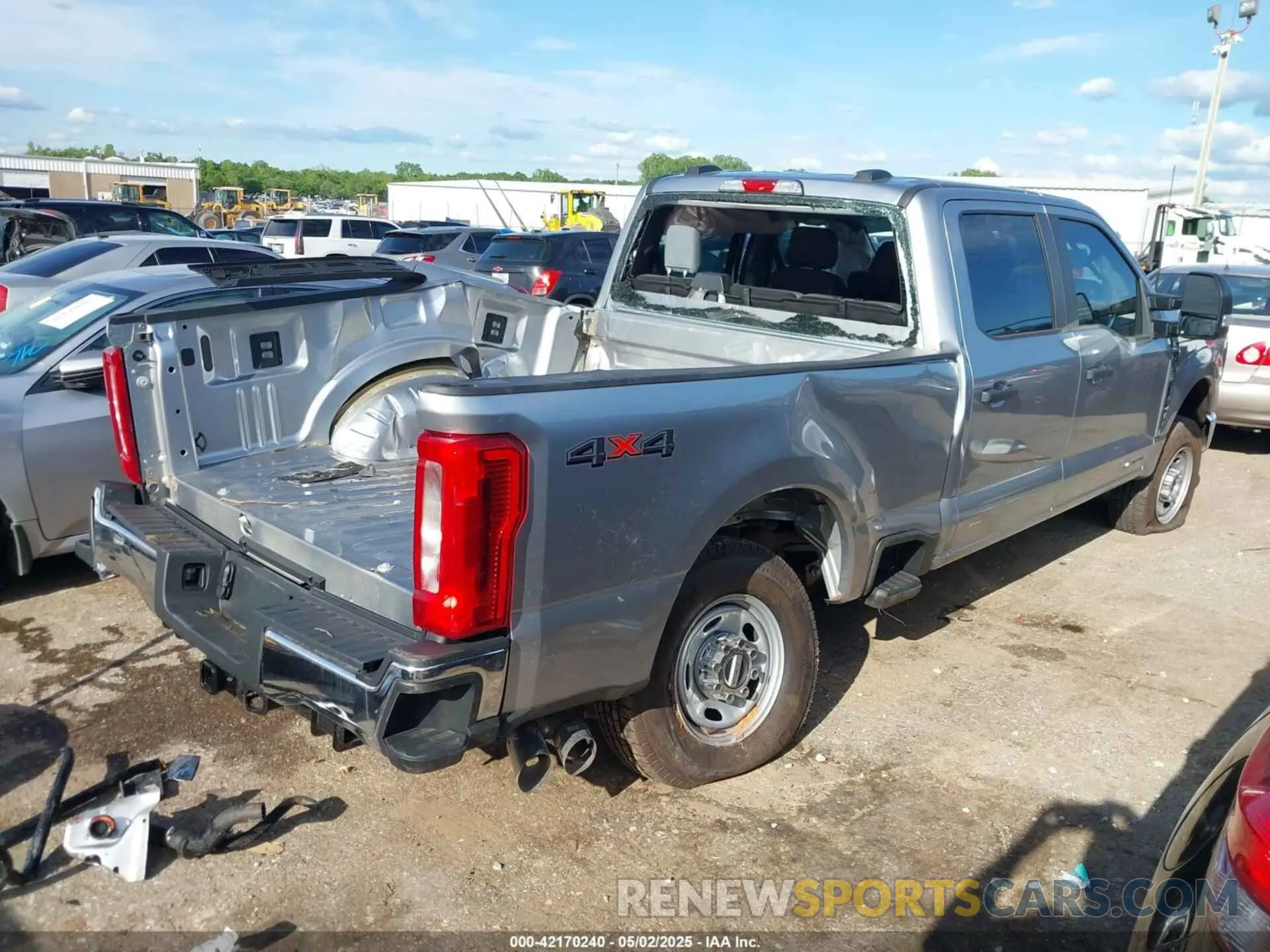 4 Photograph of a damaged car 1FT7W2BT8REE95869 FORD F-250 2024