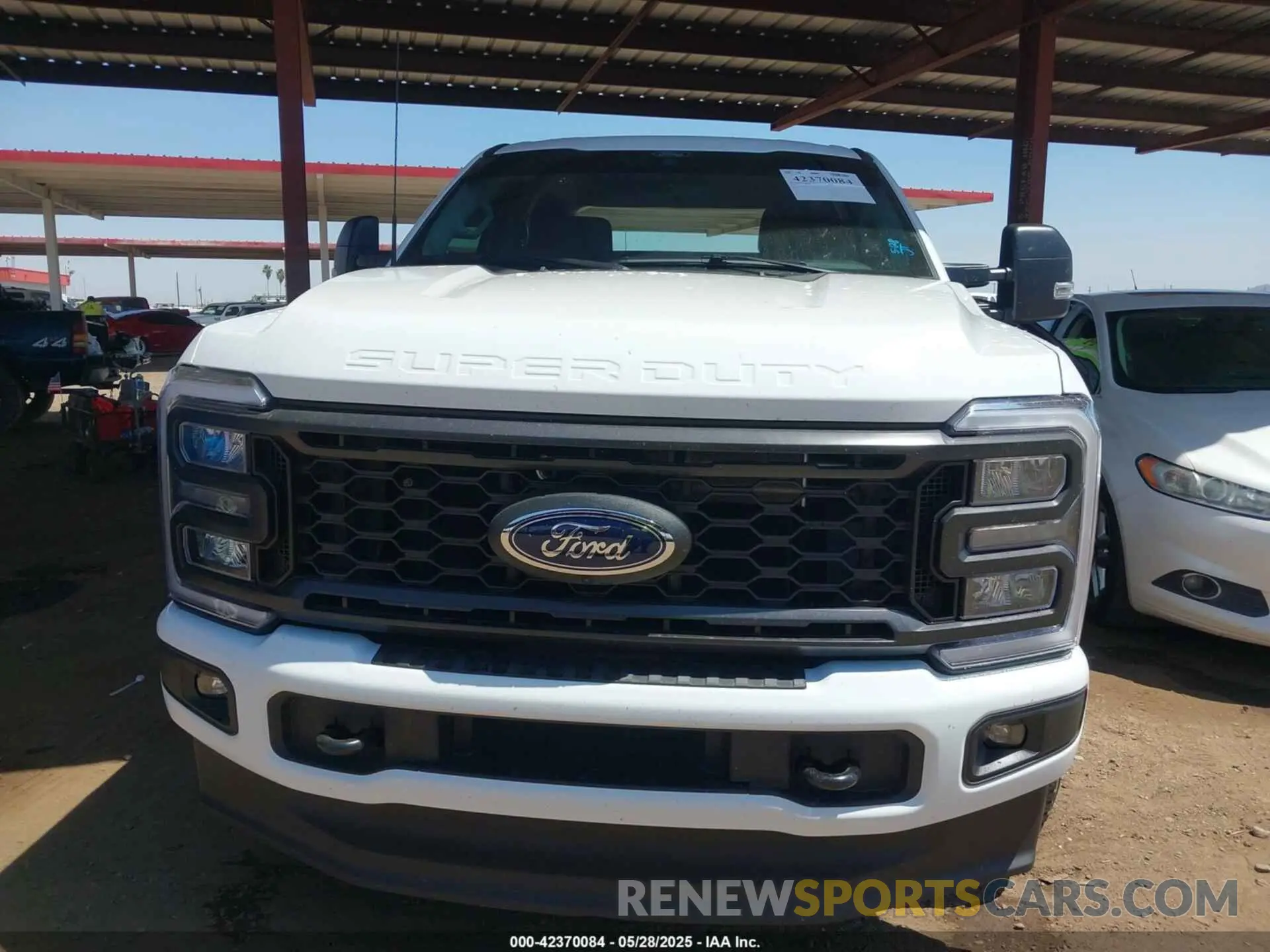 12 Photograph of a damaged car 1FT8W2BA0REF31573 FORD F-250 2024