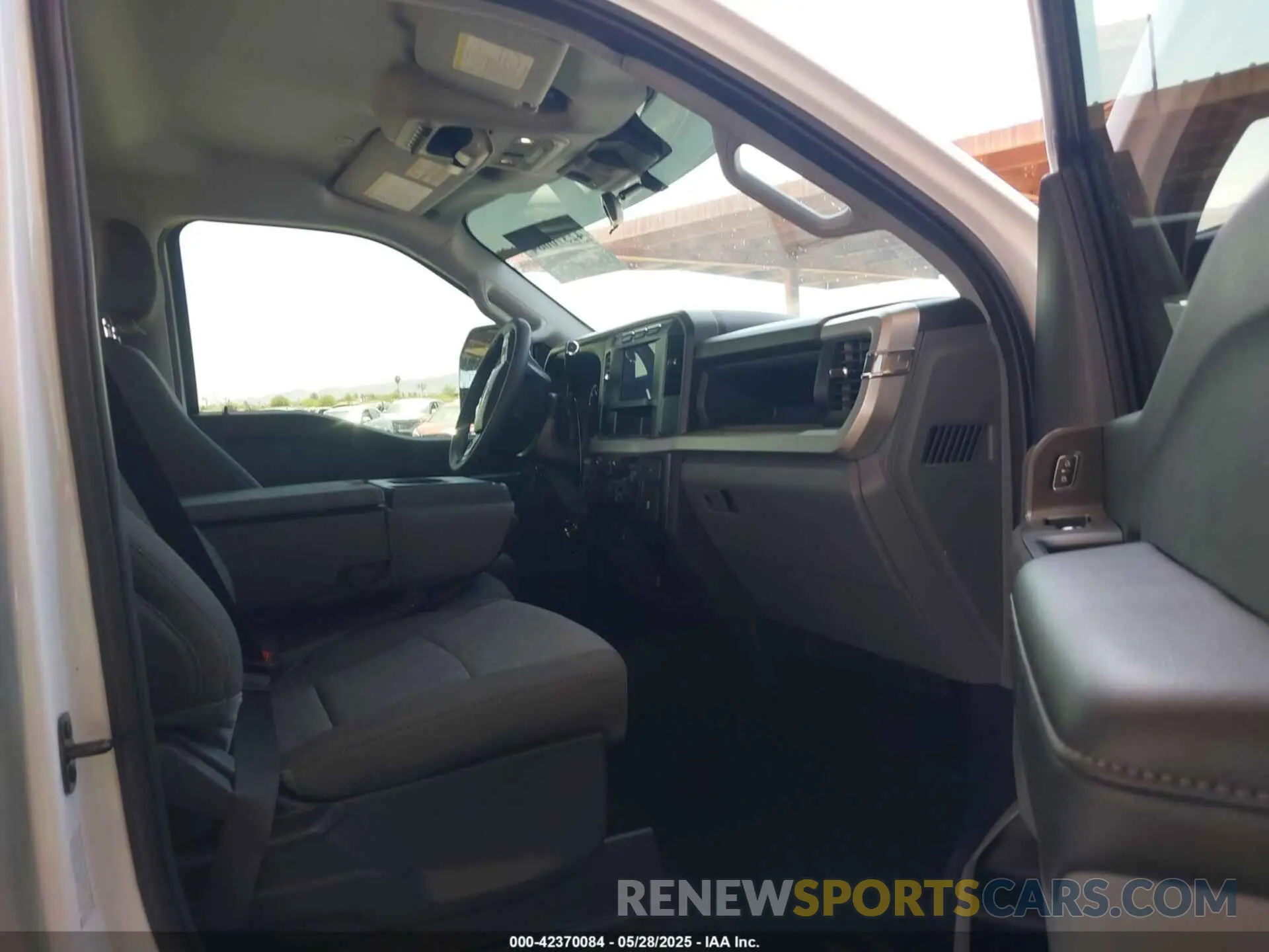 5 Photograph of a damaged car 1FT8W2BA0REF31573 FORD F-250 2024