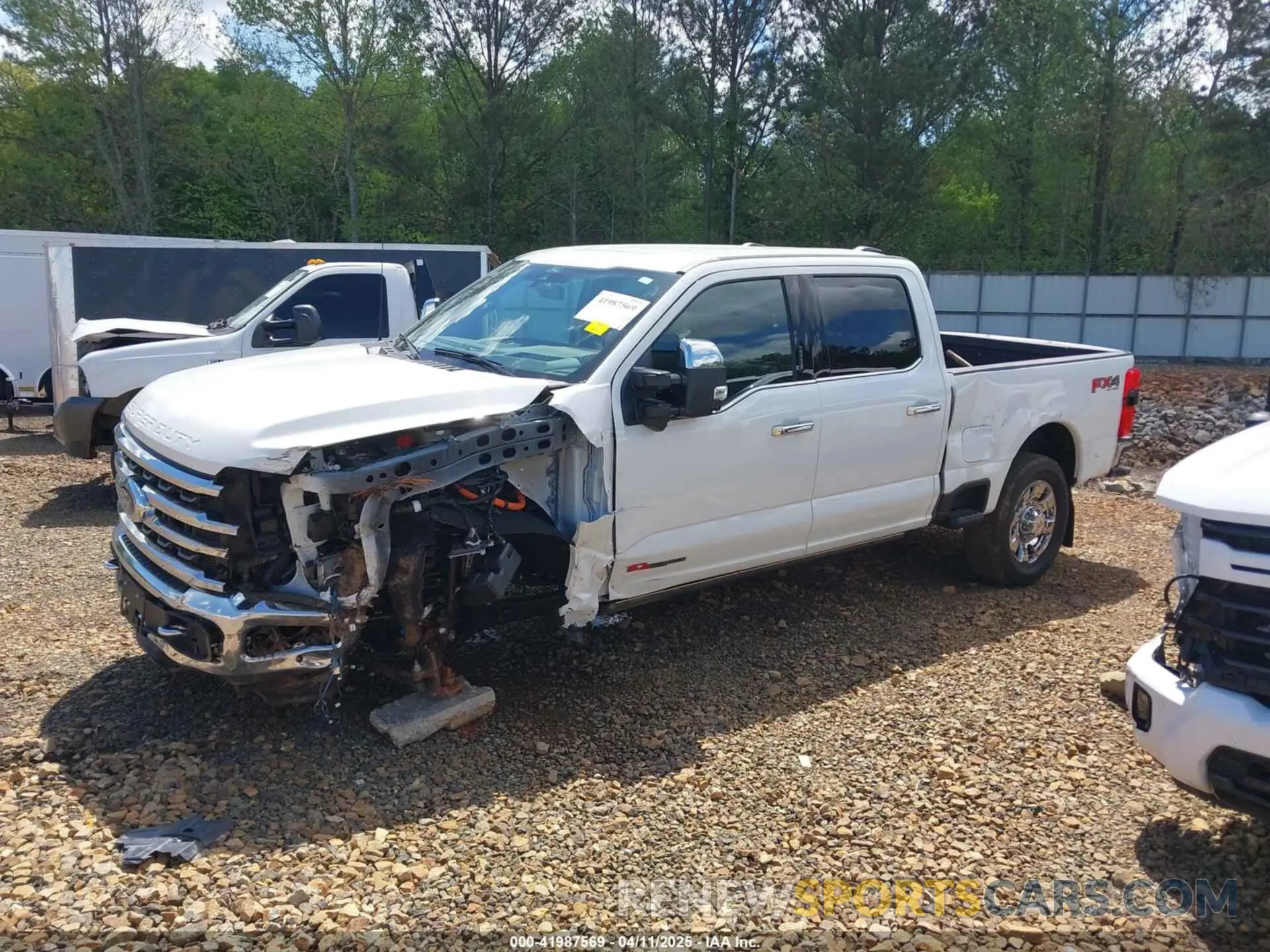 16 Photograph of a damaged car 1FT8W2BM2REE95931 FORD F-250 2024