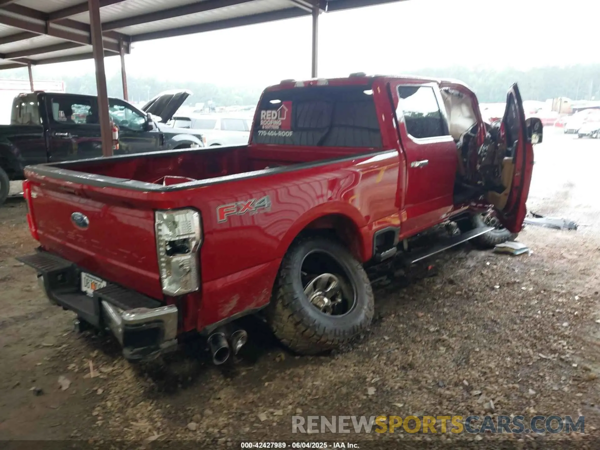 4 Photograph of a damaged car 1FT8W2BM2REF81904 FORD F-250 2024