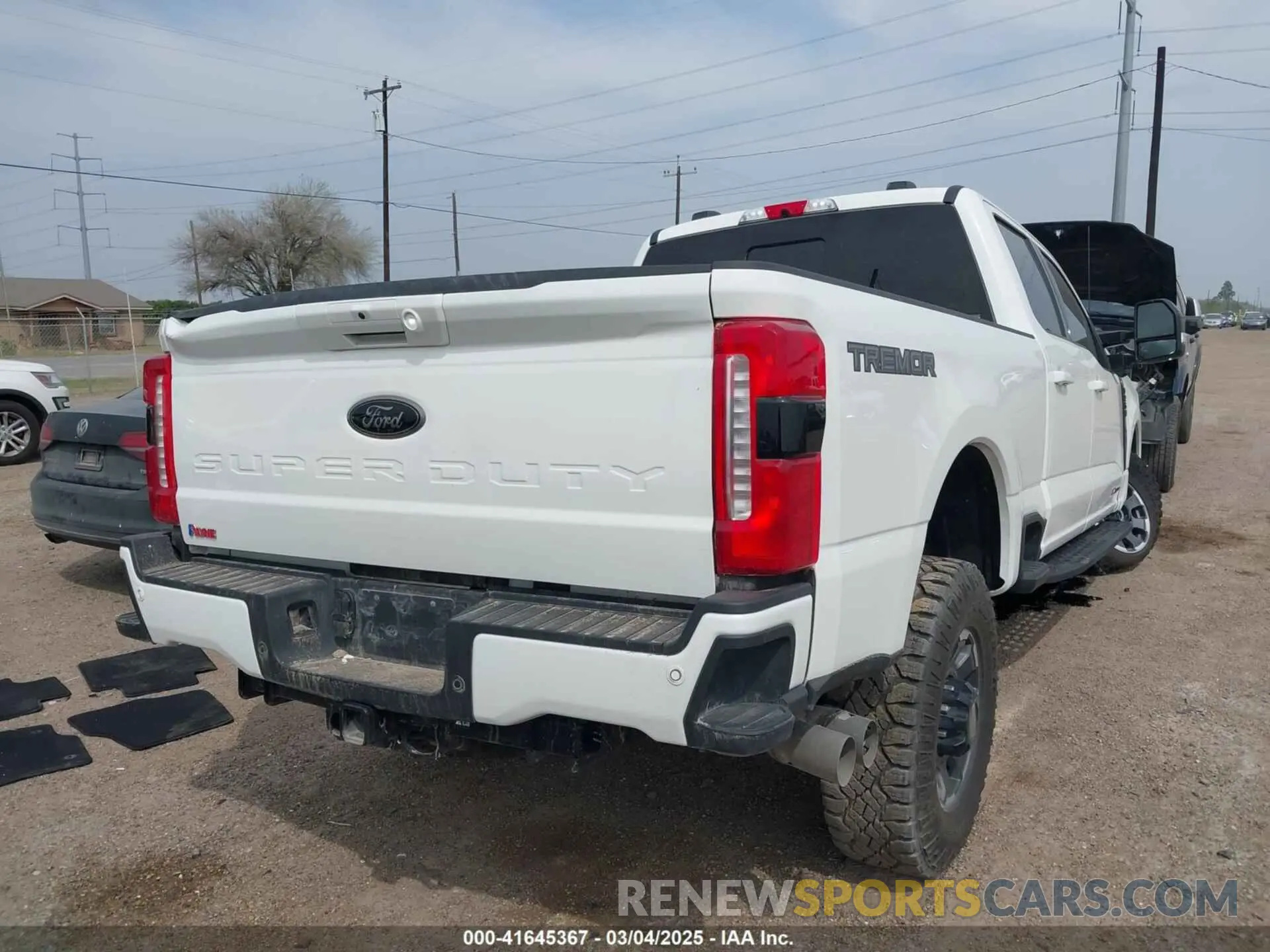 4 Фотография поврежденного автомобиля 1FT8W2BM5REE18258 FORD F-250 2024