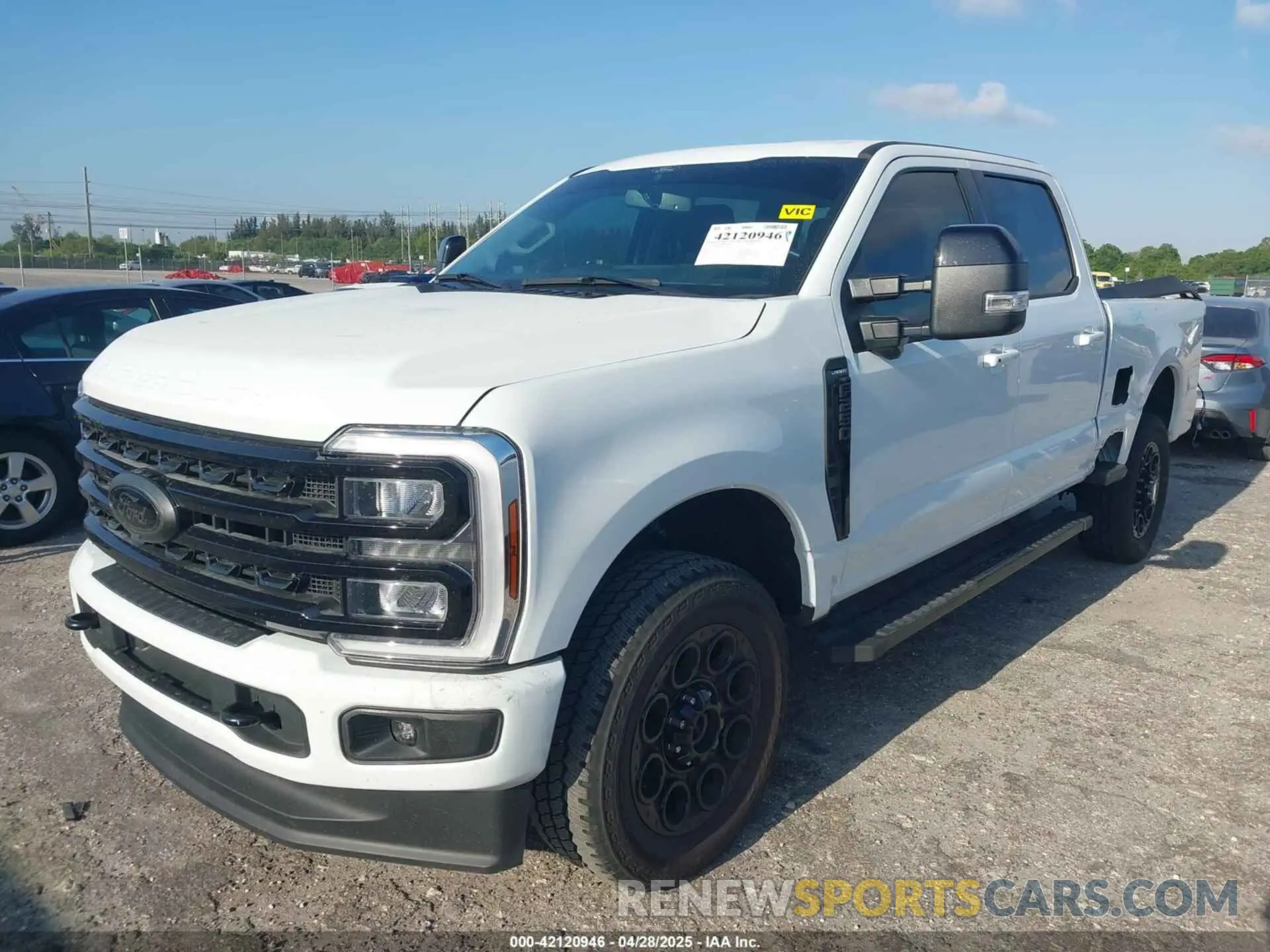 2 Фотография поврежденного автомобиля 1FT8W2BN0RED51481 FORD F-250 2024