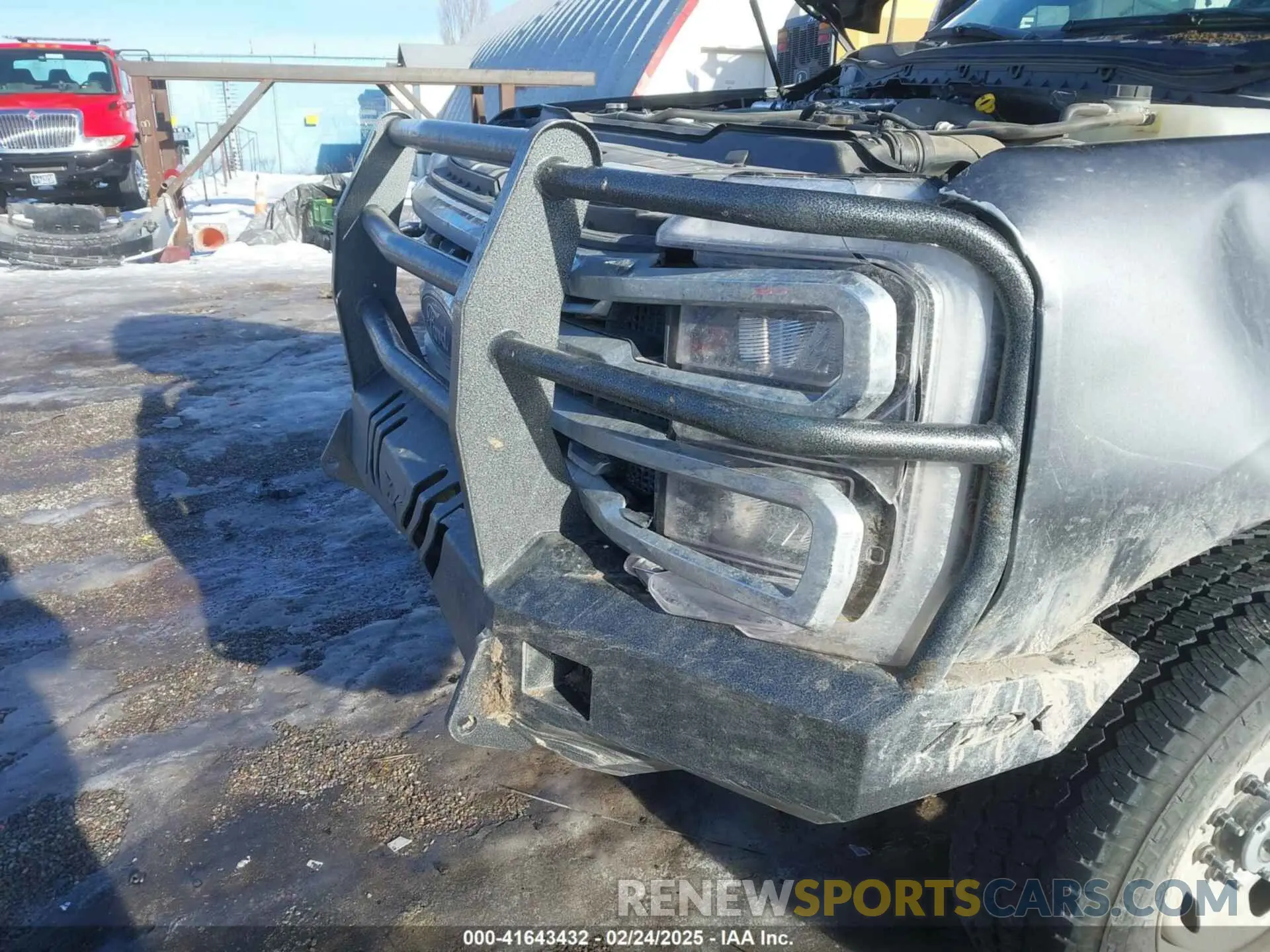 15 Photograph of a damaged car 1FT8W2BT1RED67526 FORD F-250 2024