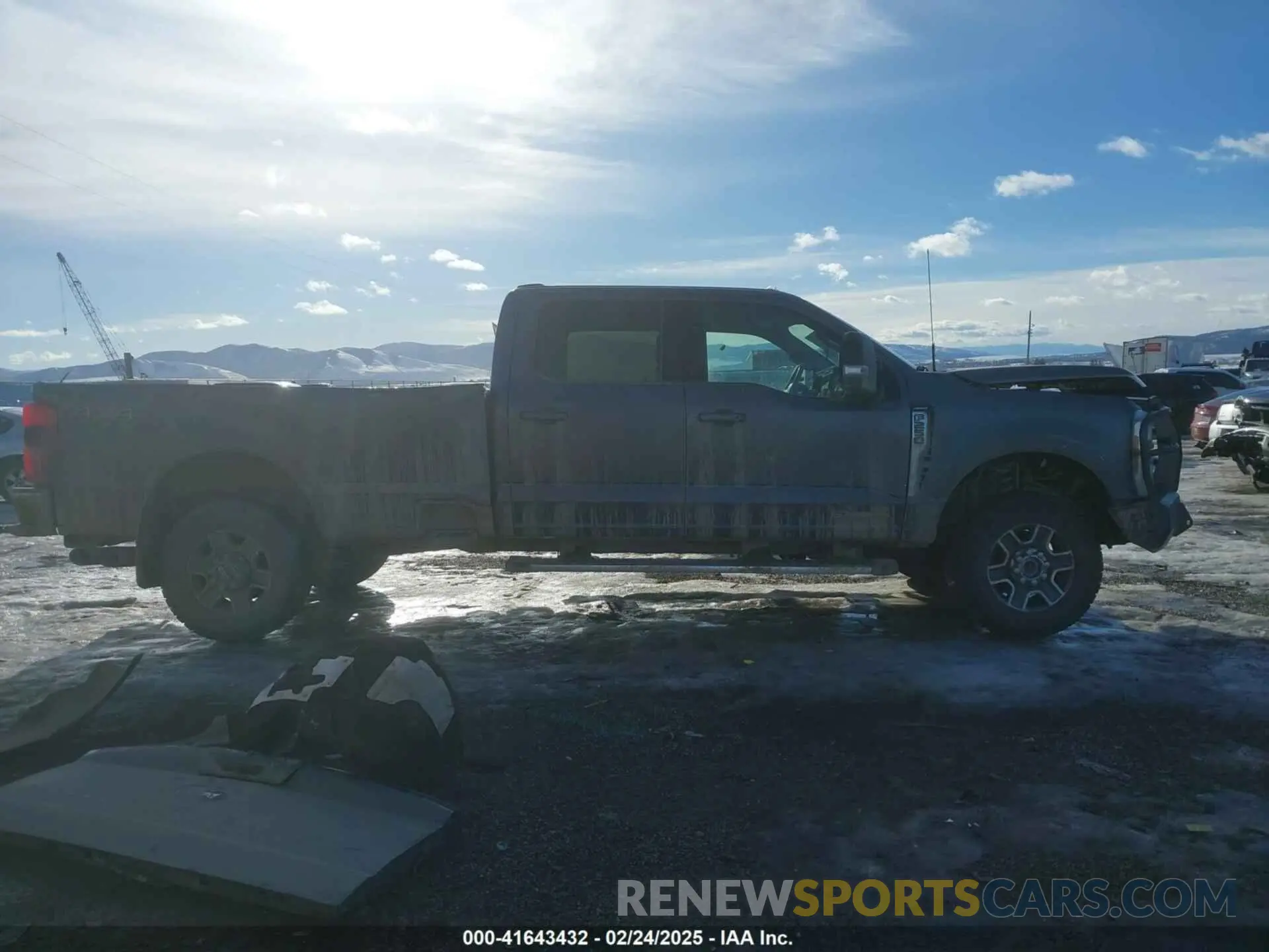 17 Photograph of a damaged car 1FT8W2BT1RED67526 FORD F-250 2024