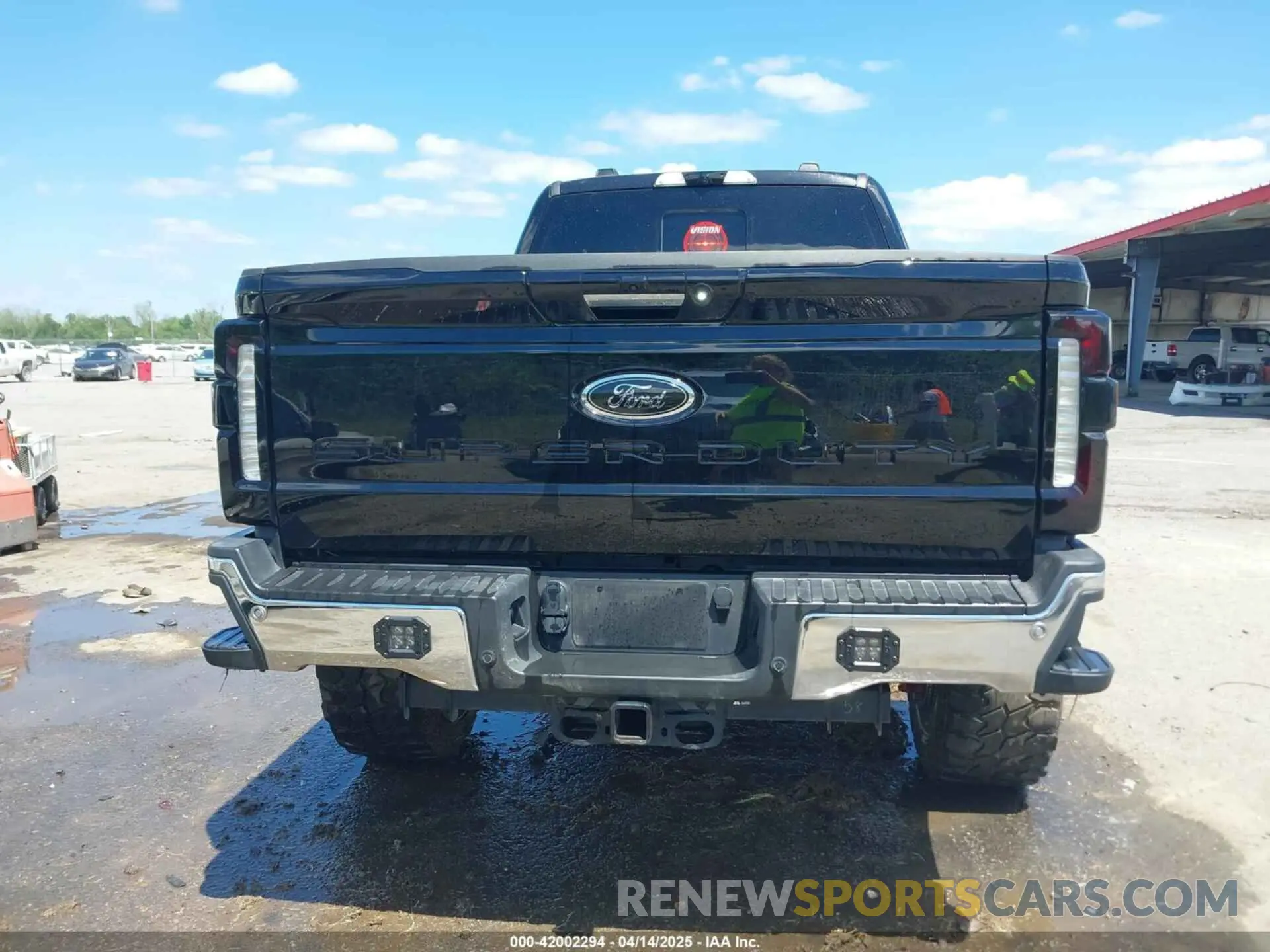 15 Фотография поврежденного автомобиля 1FT8W2BT8REE27558 FORD F-250 2024