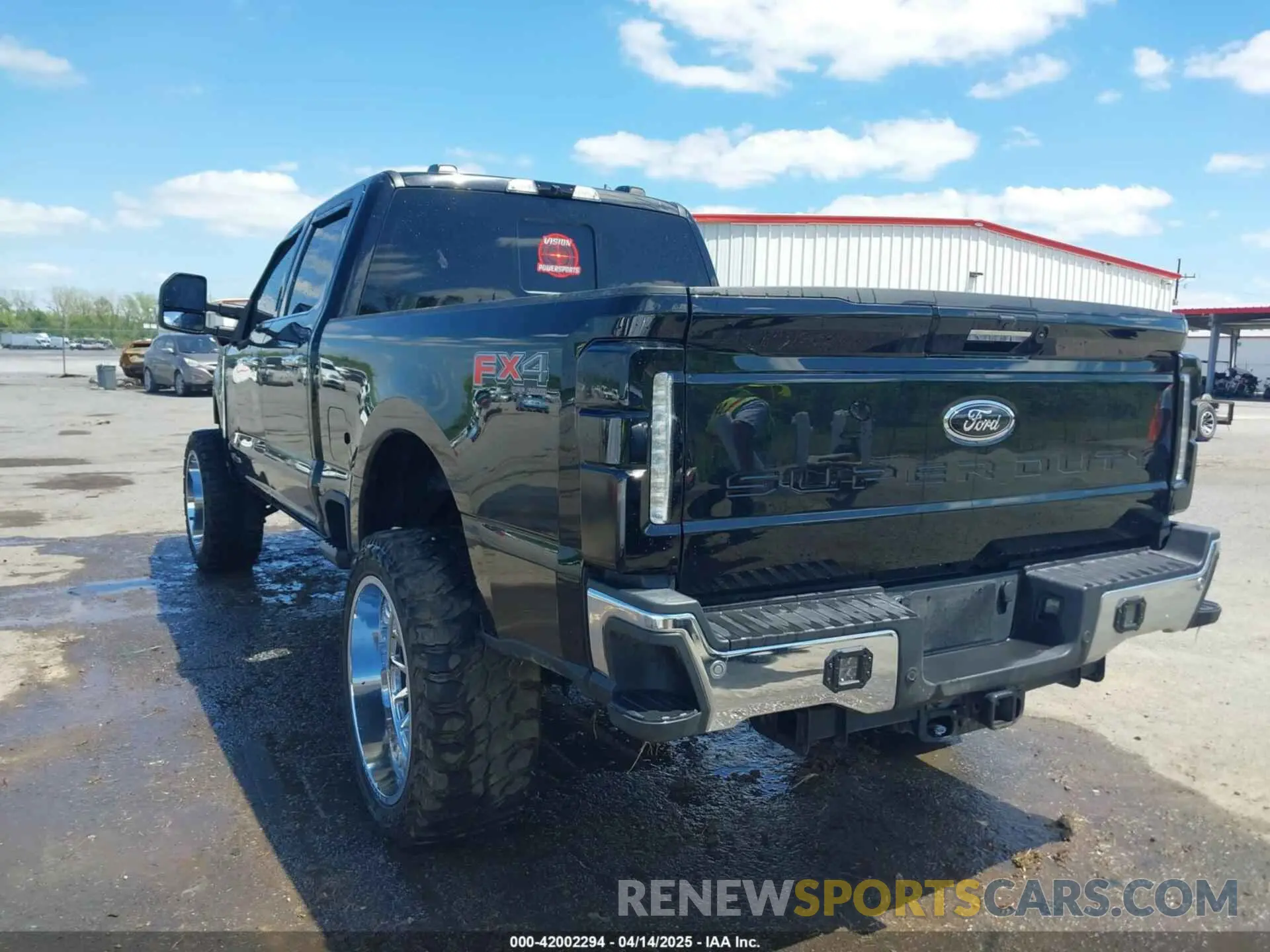 3 Фотография поврежденного автомобиля 1FT8W2BT8REE27558 FORD F-250 2024