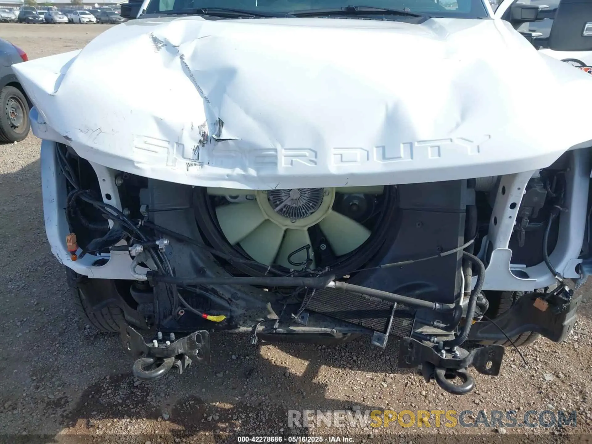6 Photograph of a damaged car 1FTBF2AT0REC48552 FORD F-250 2024