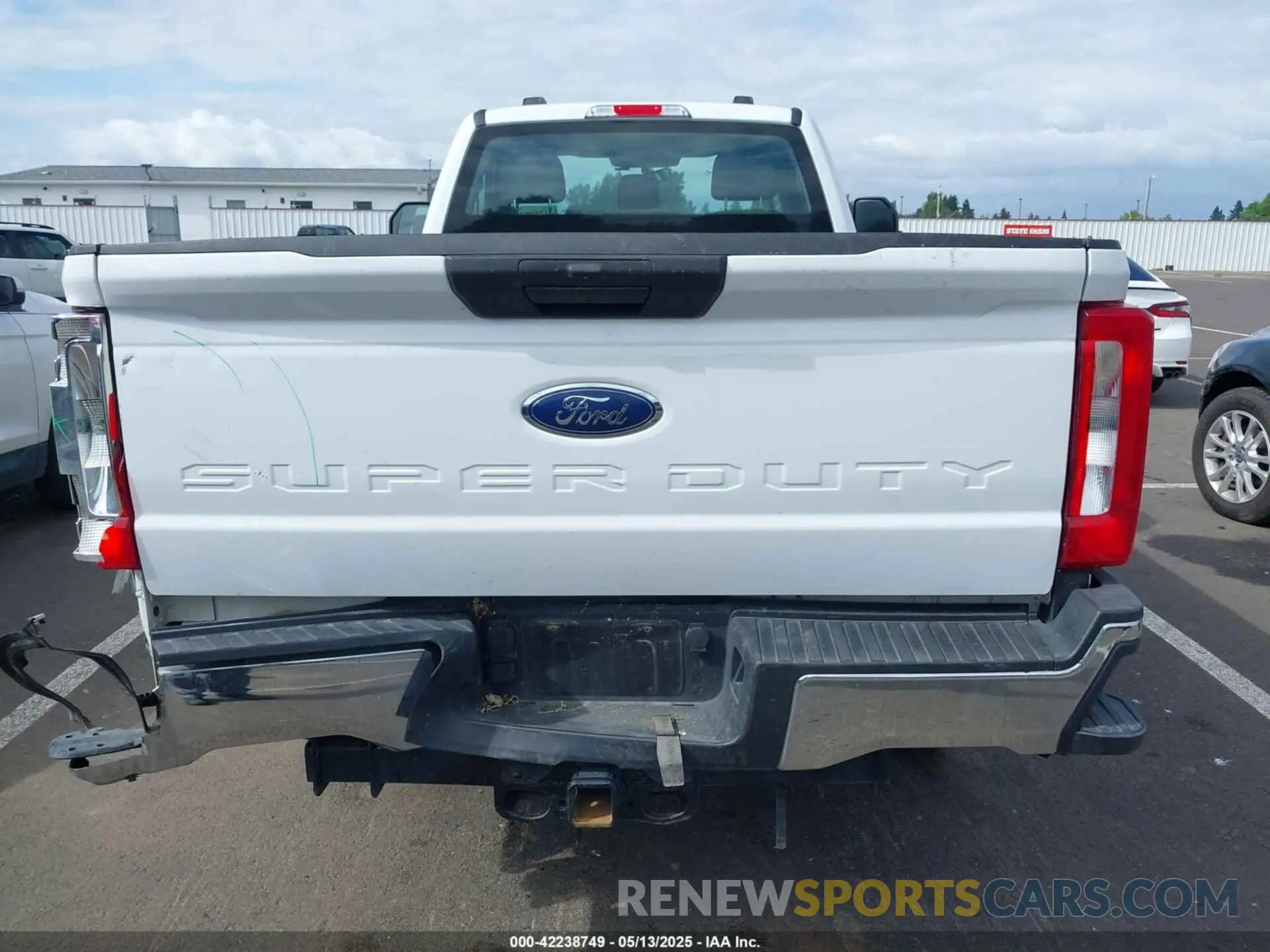 16 Photograph of a damaged car 1FTBF2BA2RED61478 FORD F-250 2024