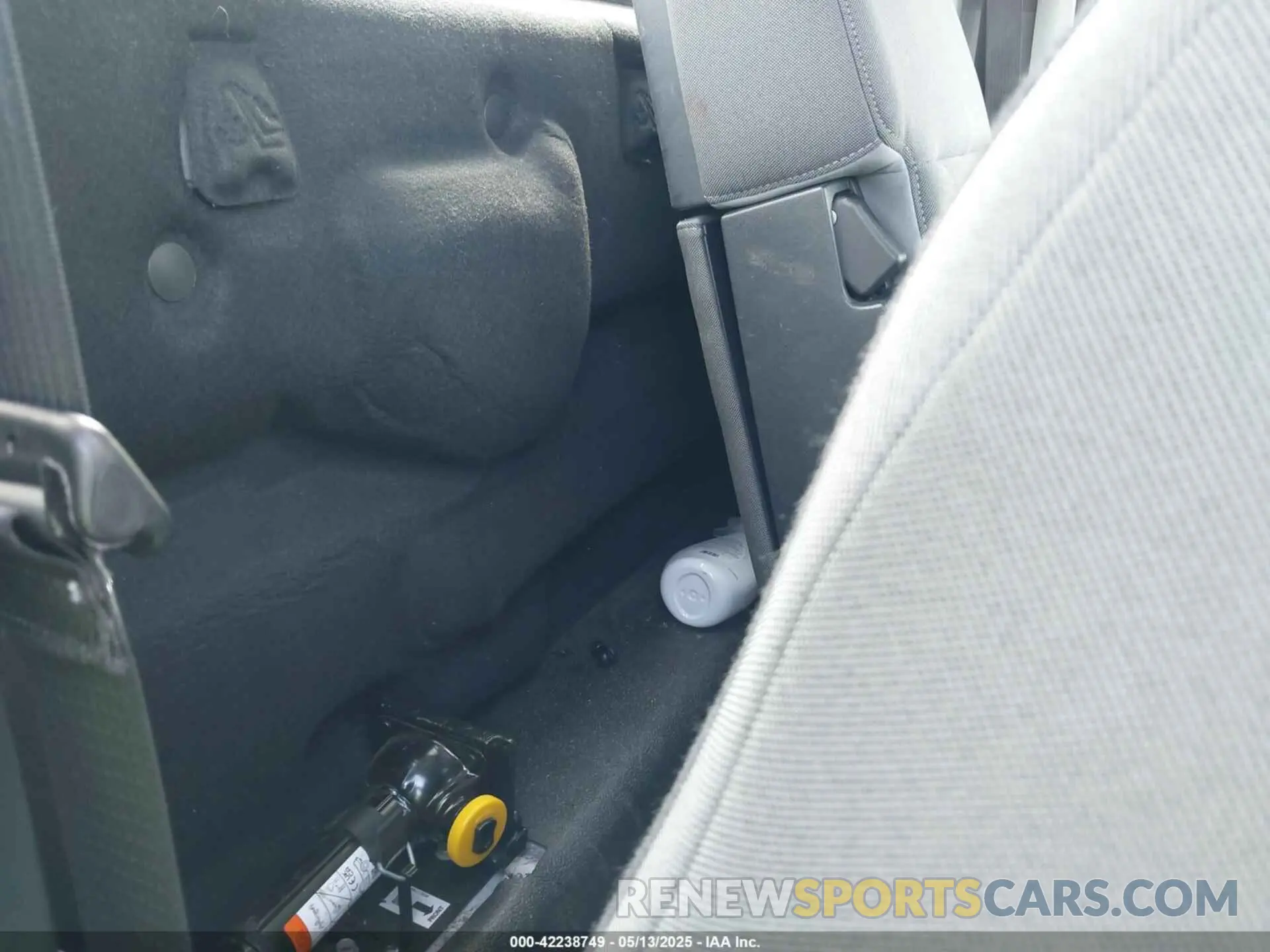 8 Photograph of a damaged car 1FTBF2BA2RED61478 FORD F-250 2024