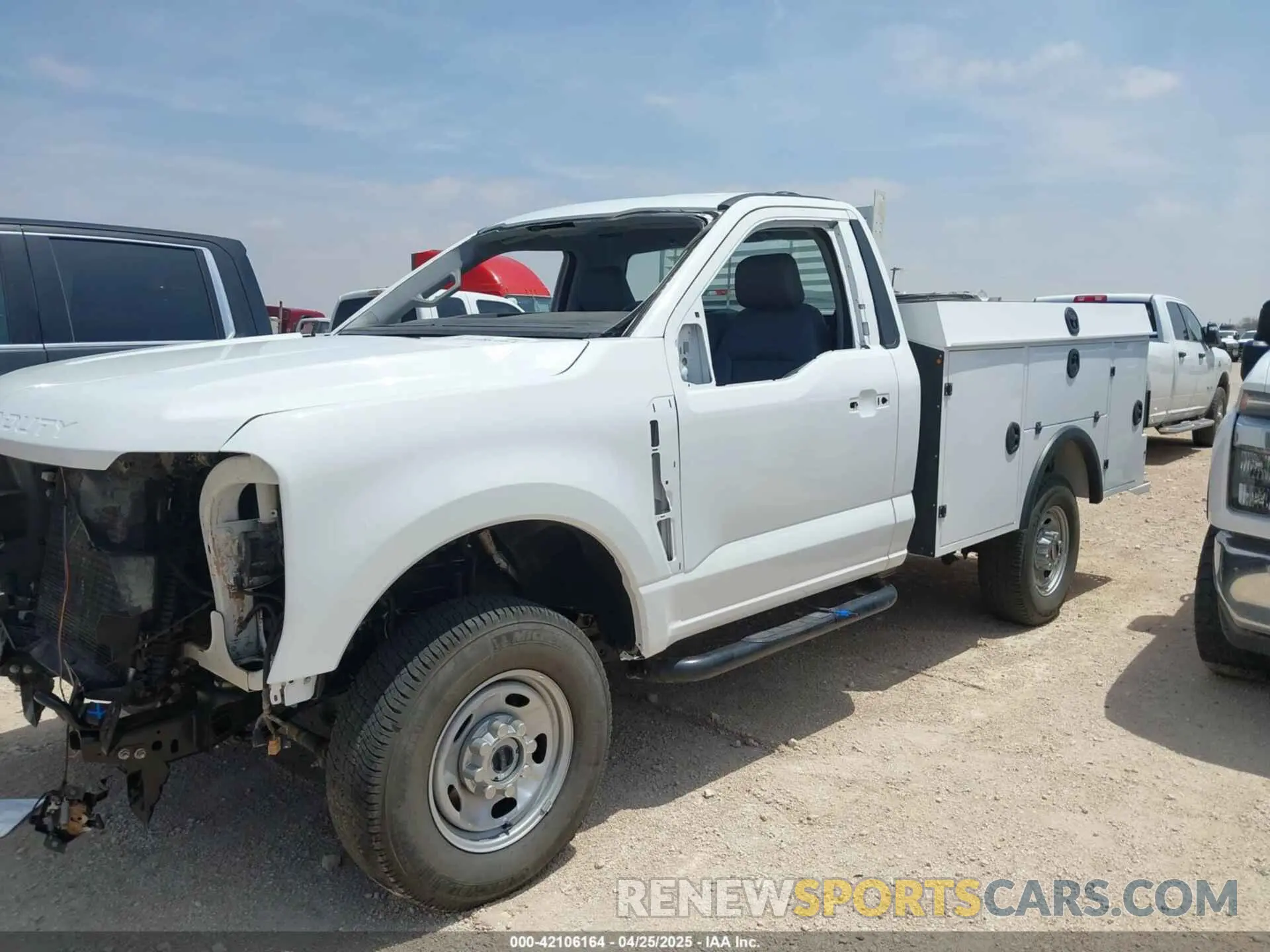 14 Фотография поврежденного автомобиля 1FTBF2BA5REE36108 FORD F-250 2024