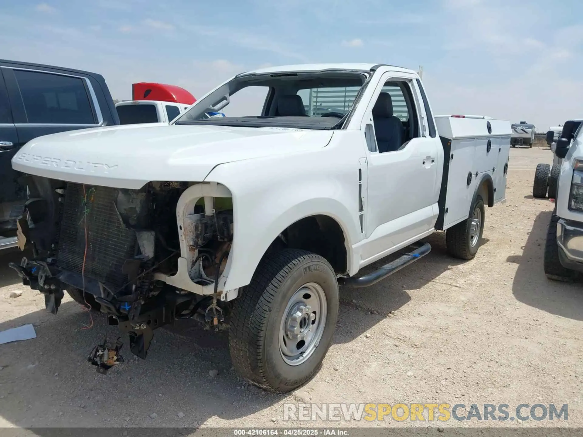 2 Фотография поврежденного автомобиля 1FTBF2BA5REE36108 FORD F-250 2024