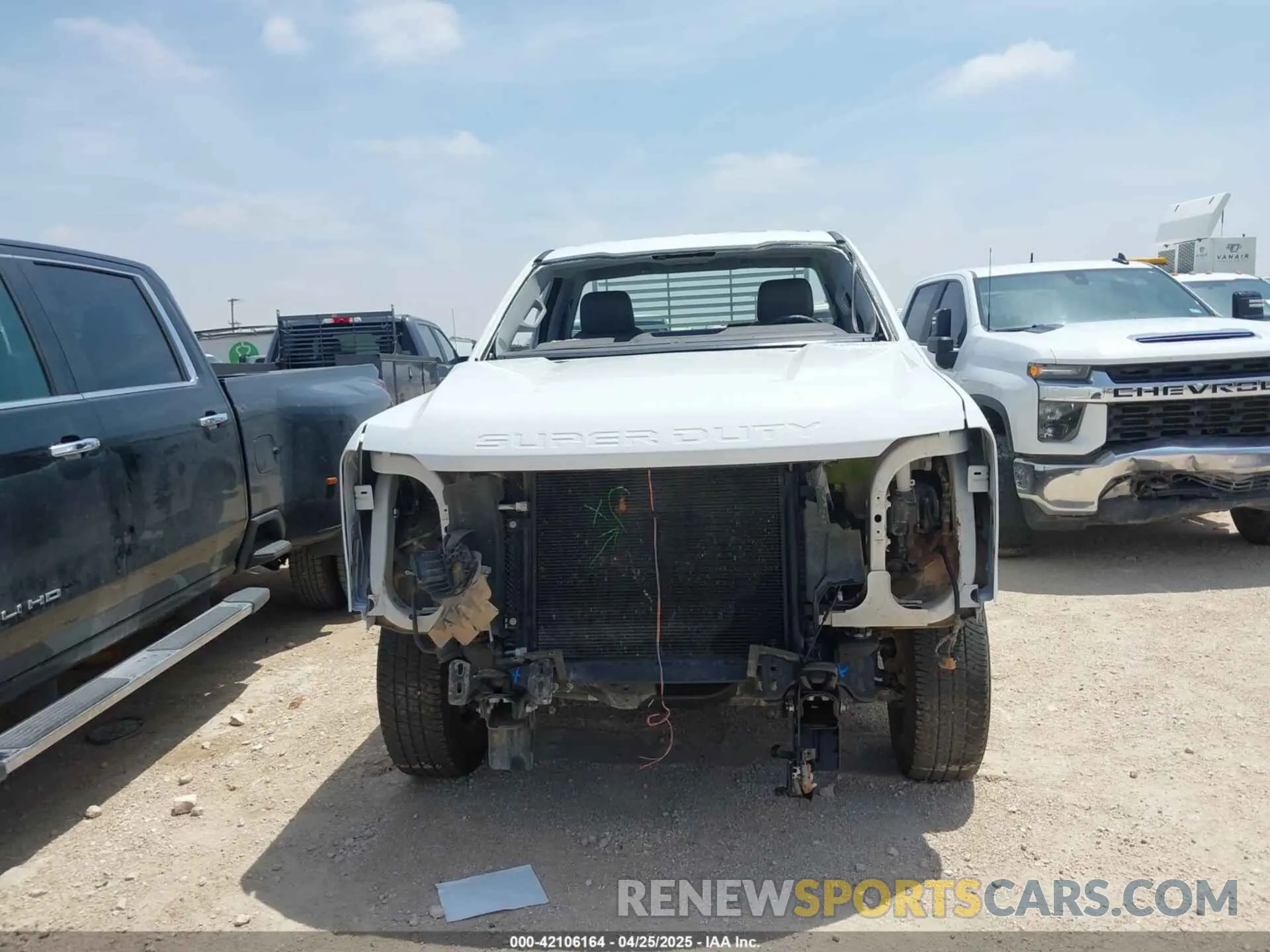 6 Фотография поврежденного автомобиля 1FTBF2BA5REE36108 FORD F-250 2024