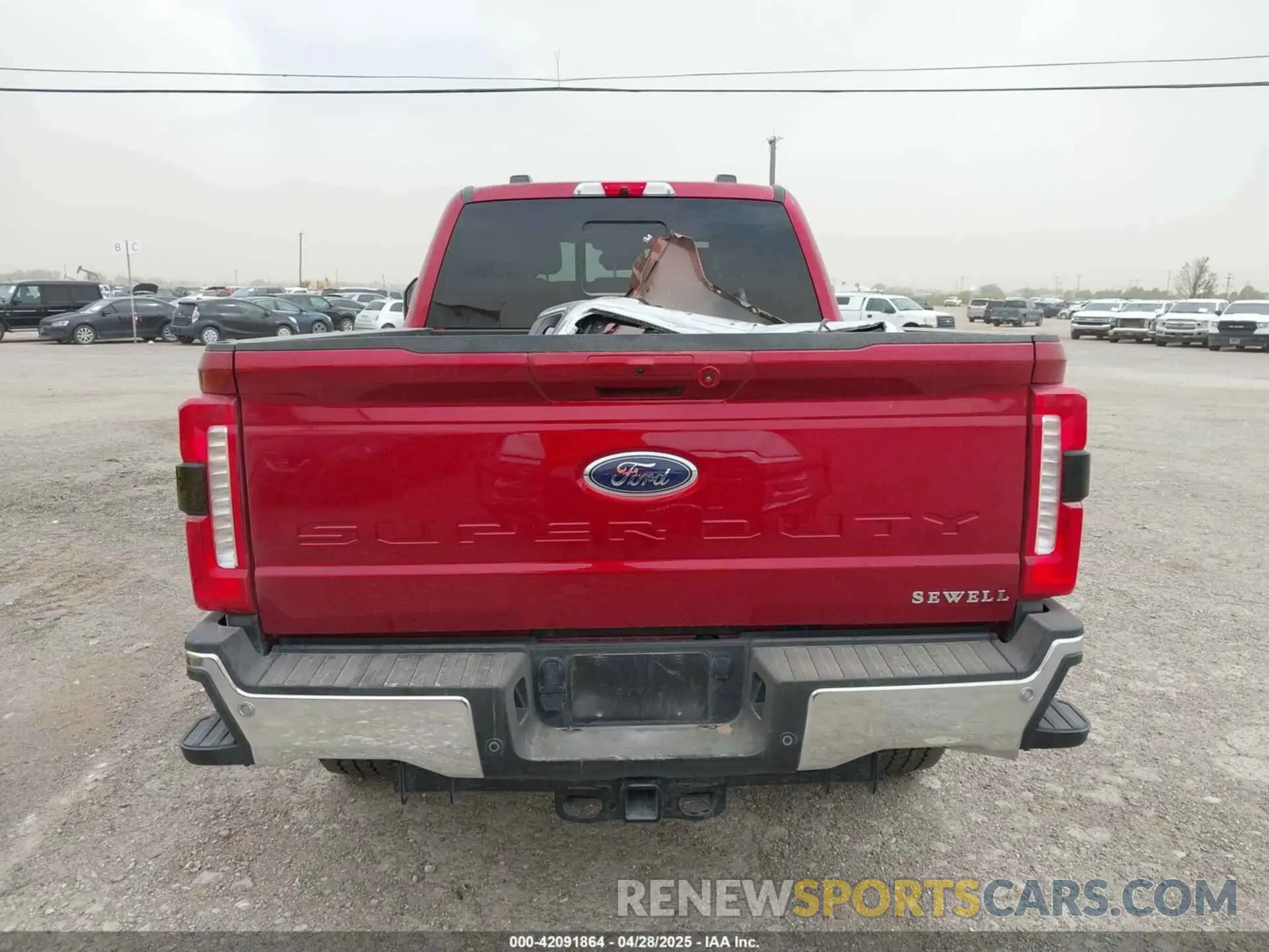 15 Photograph of a damaged car 1FT8W2BT0SEC07420 FORD F-250 2025
