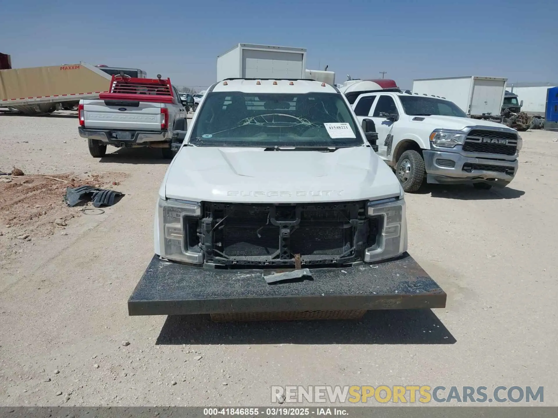 11 Фотография поврежденного автомобиля 1FD8W3CT7KEG48655 FORD F-350 2019
