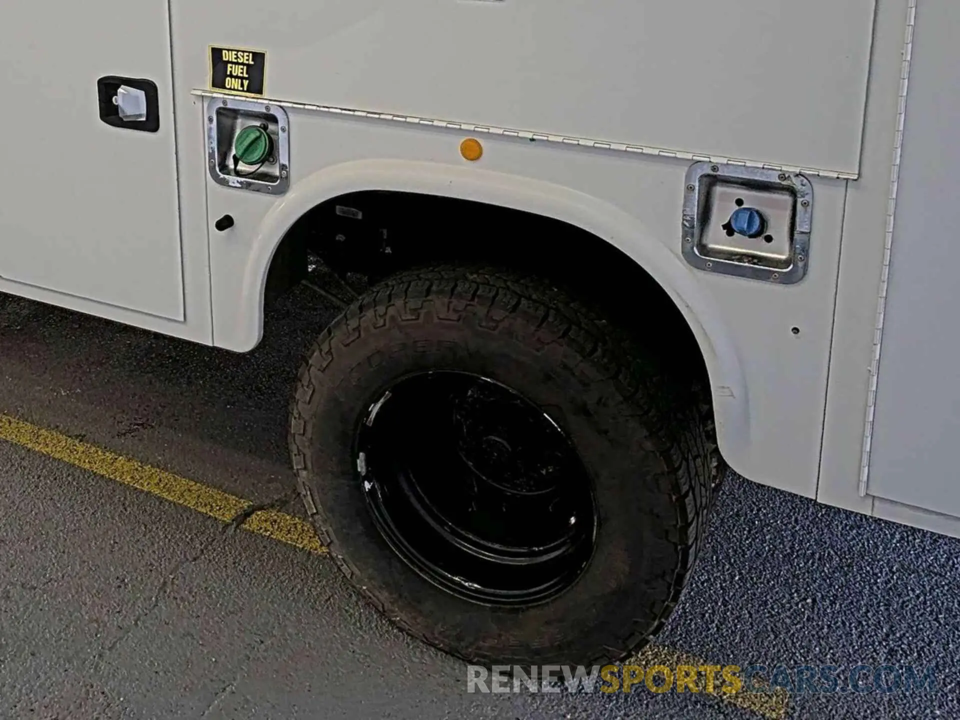 16 Фотография поврежденного автомобиля 1FD8W3DT5KEG49561 FORD F-350 2019
