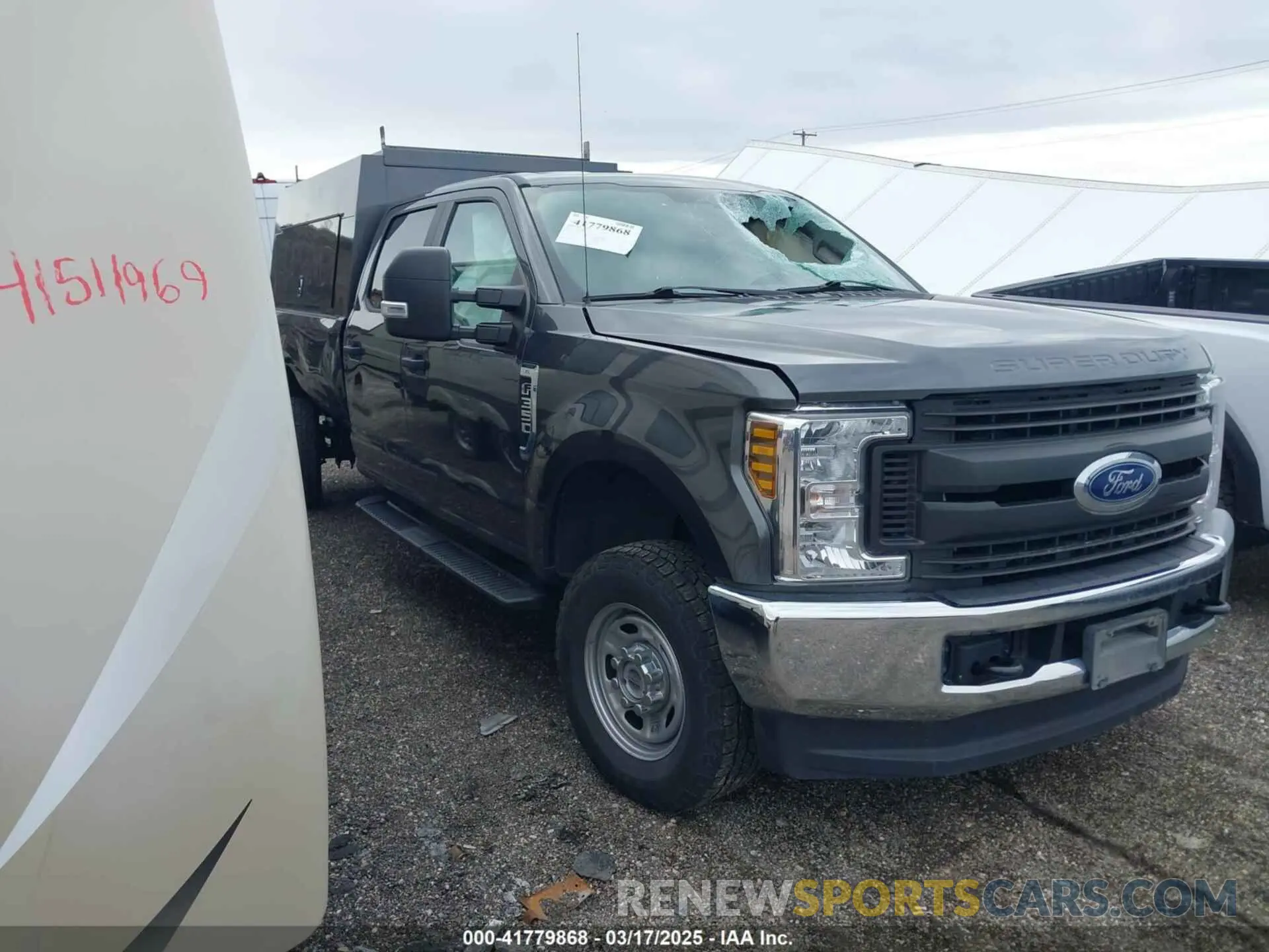 1 Photograph of a damaged car 1FT7W3B65KEF54303 FORD F-350 2019