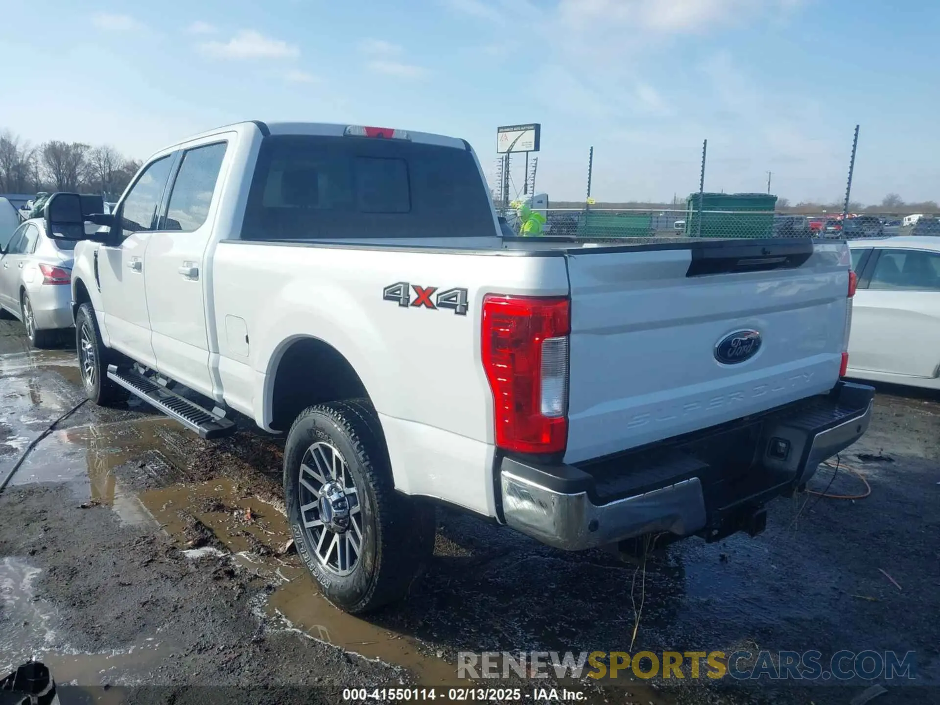 3 Фотография поврежденного автомобиля 1FT8W3B62KEC23960 FORD F-350 2019