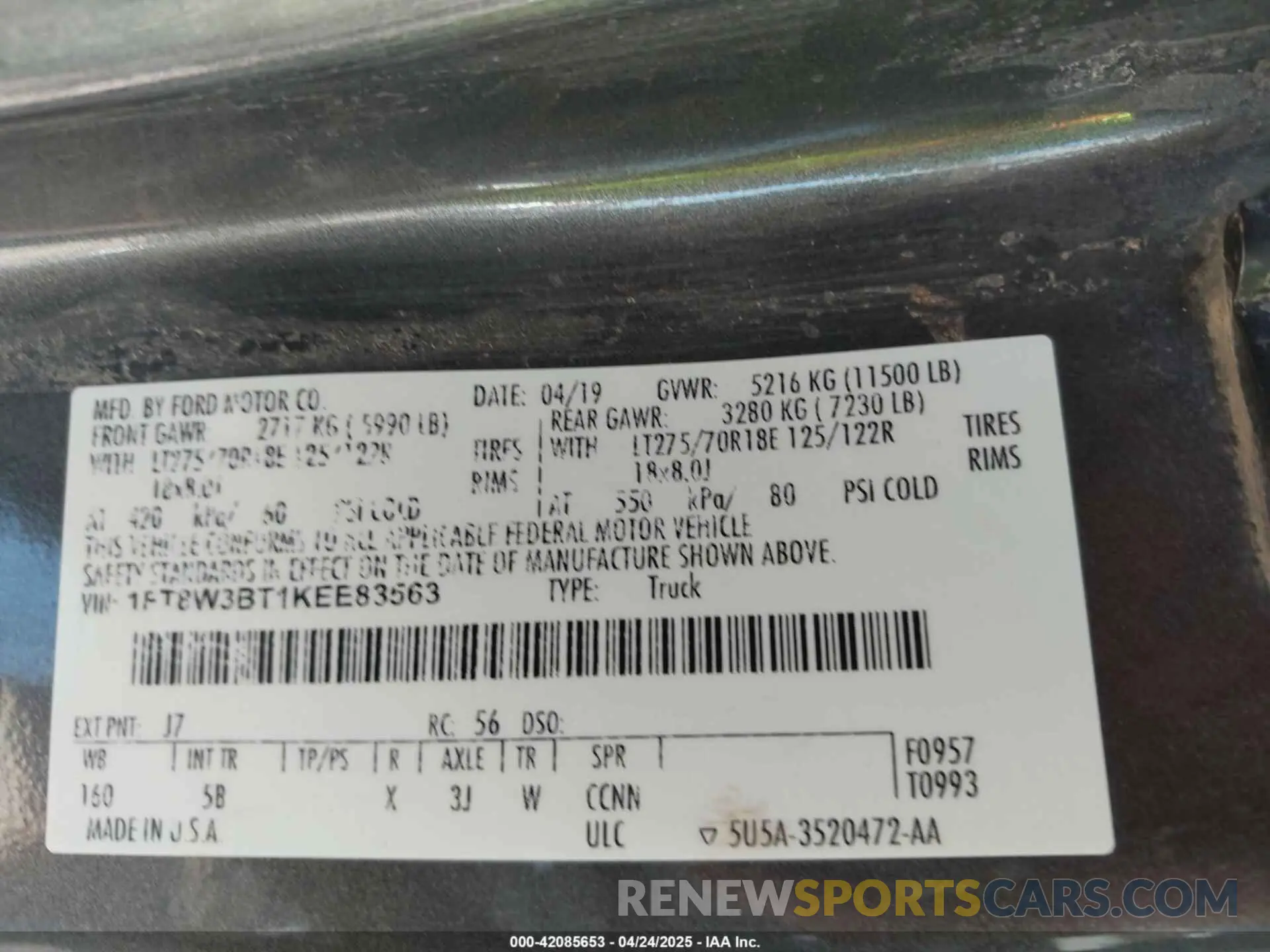 8 Фотография поврежденного автомобиля 1FT8W3BT1KEE83563 FORD F-350 2019