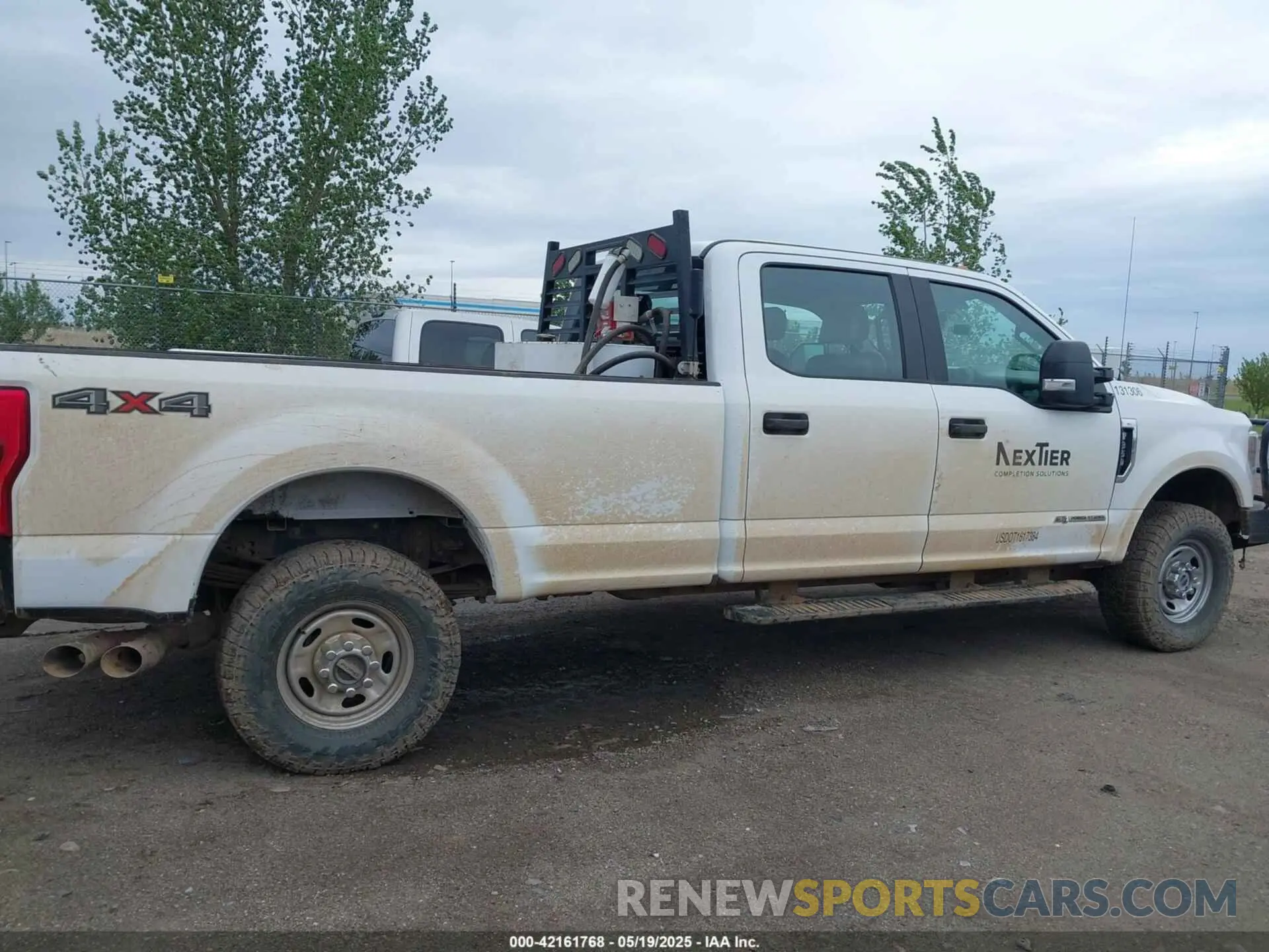 13 Фотография поврежденного автомобиля 1FT8W3BT5KEE91049 FORD F-350 2019
