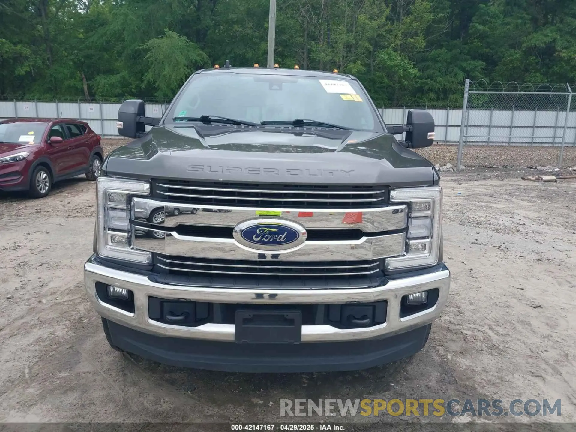 13 Фотография поврежденного автомобиля 1FT8W3BT9KED81136 FORD F-350 2019