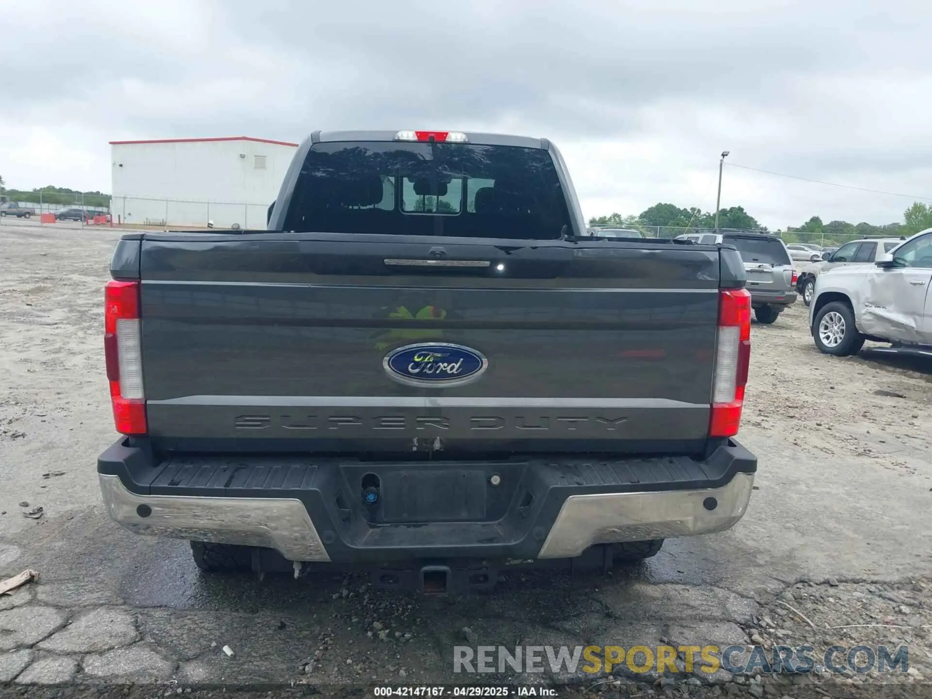 16 Фотография поврежденного автомобиля 1FT8W3BT9KED81136 FORD F-350 2019
