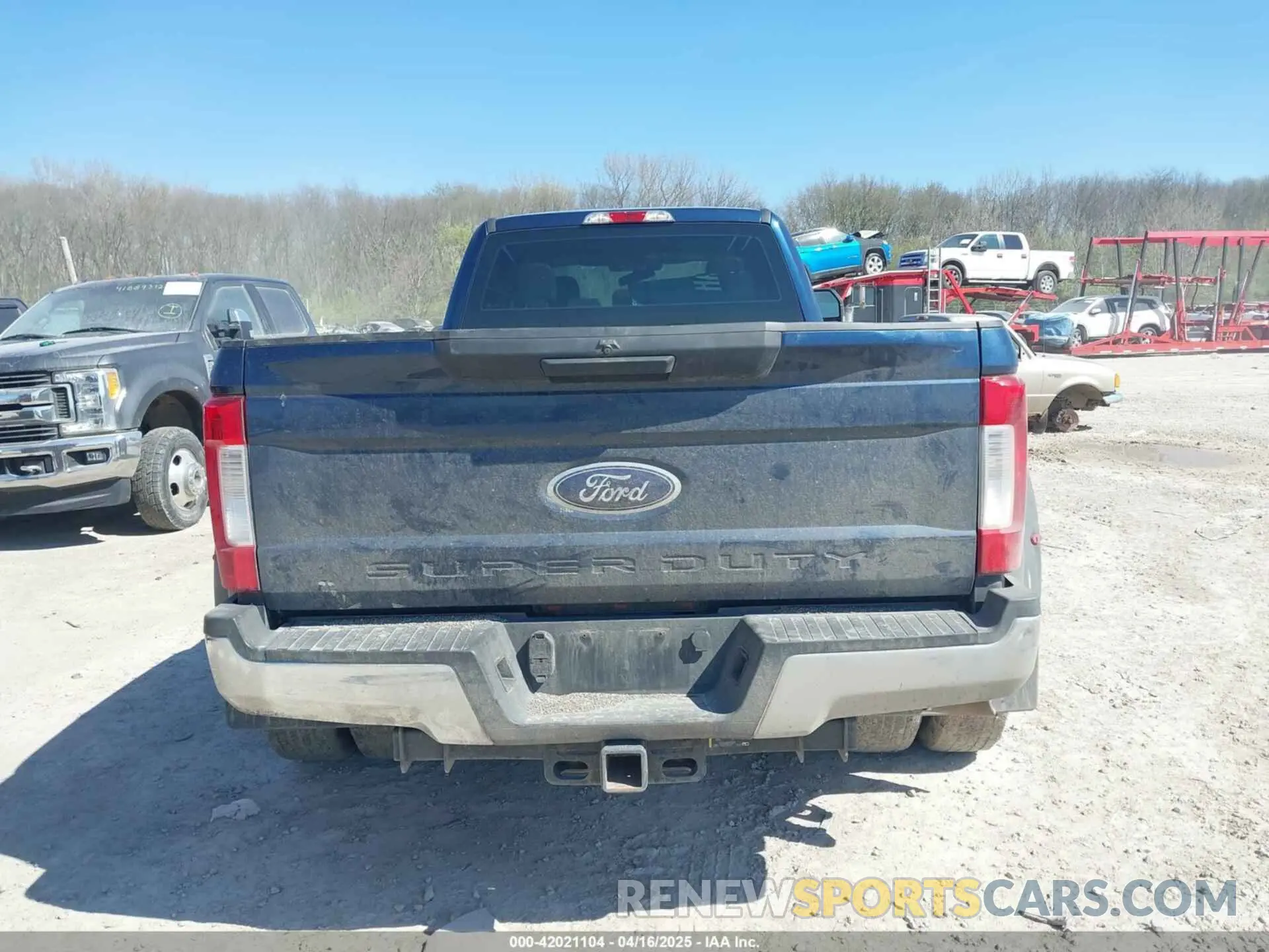 15 Фотография поврежденного автомобиля 1FT8W3DT2KEG19714 FORD F-350 2019