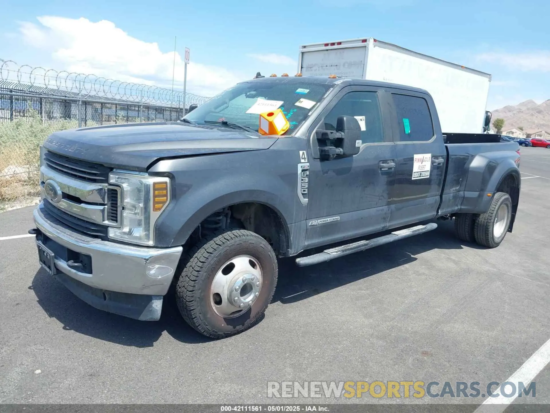 14 Фотография поврежденного автомобиля 1FT8W3DT3KEC04661 FORD F-350 2019