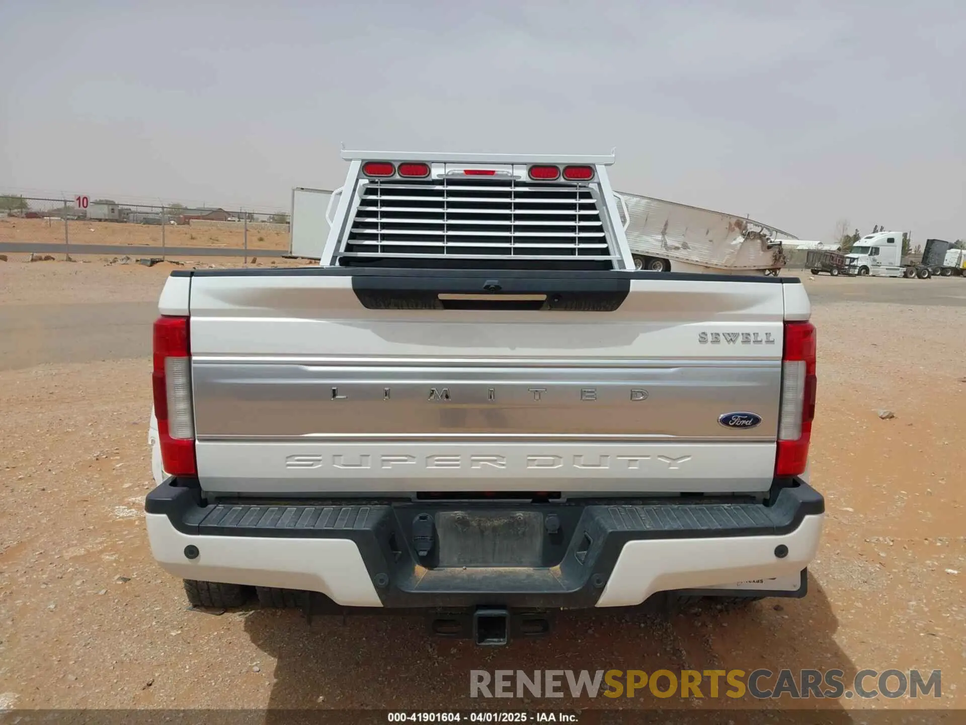14 Фотография поврежденного автомобиля 1FT8W3DT5KED92907 FORD F-350 2019