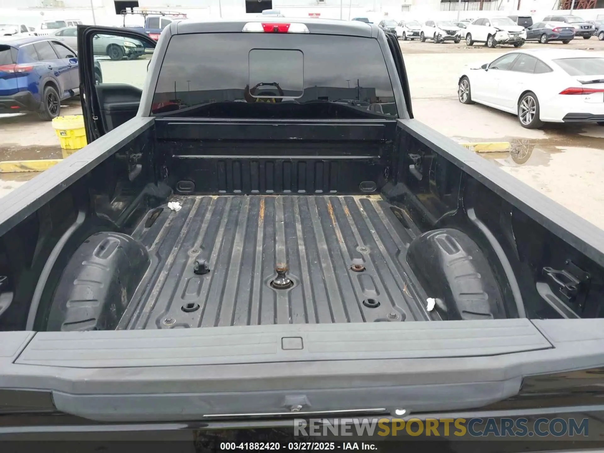 6 Фотография поврежденного автомобиля 1FT8W3DT6KEE20312 FORD F-350 2019