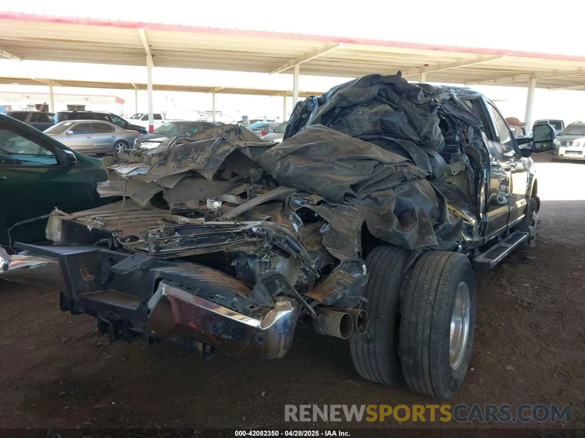 4 Фотография поврежденного автомобиля 1FT8W3DT7KEE31612 FORD F-350 2019