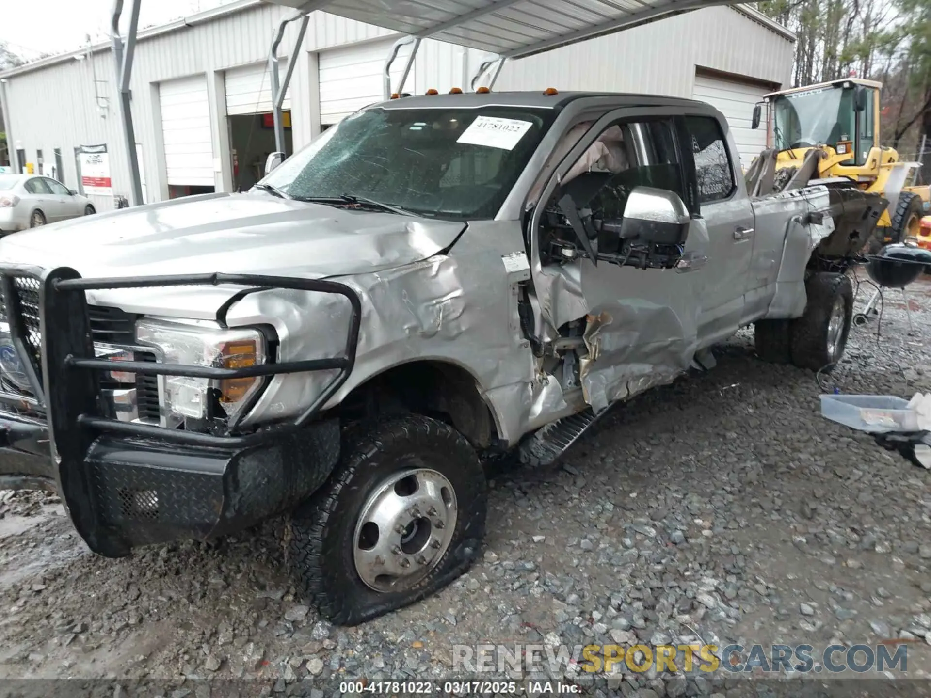 2 Photograph of a damaged car 1FT8W3DT9KEG72684 FORD F-350 2019
