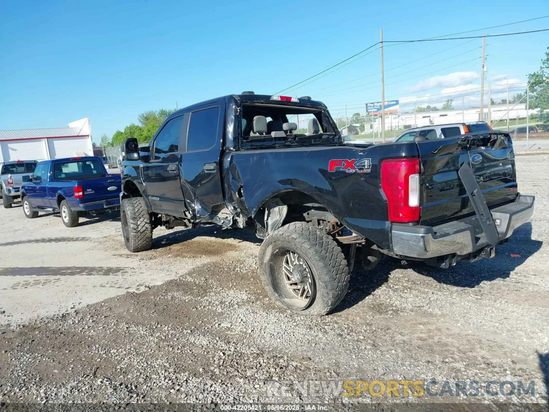 3 Фотография поврежденного автомобиля 1FT8W3BT1LEC61428 FORD F-350 2020