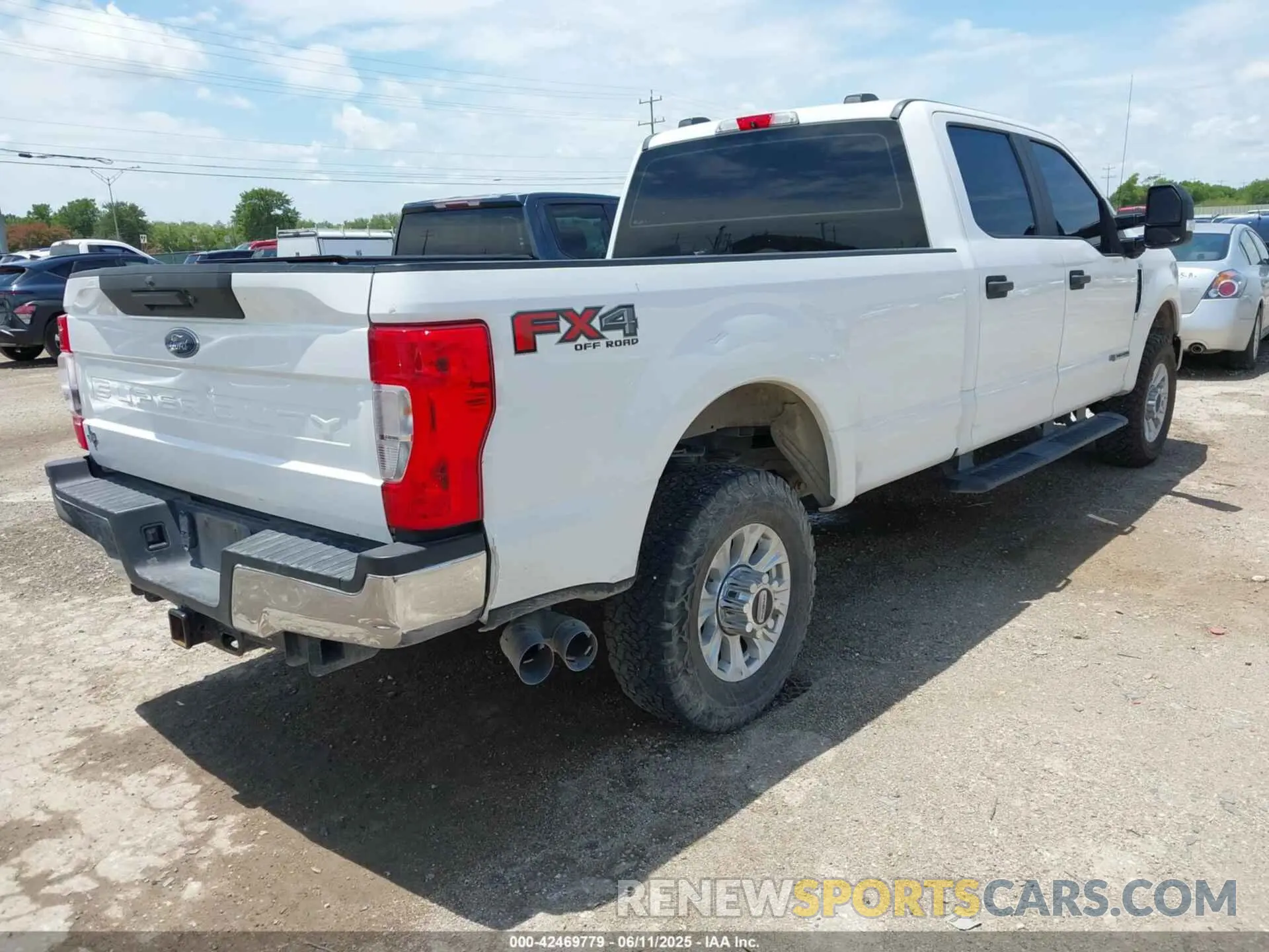 4 Фотография поврежденного автомобиля 1FT8W3BTXLEE84972 FORD F-350 2020
