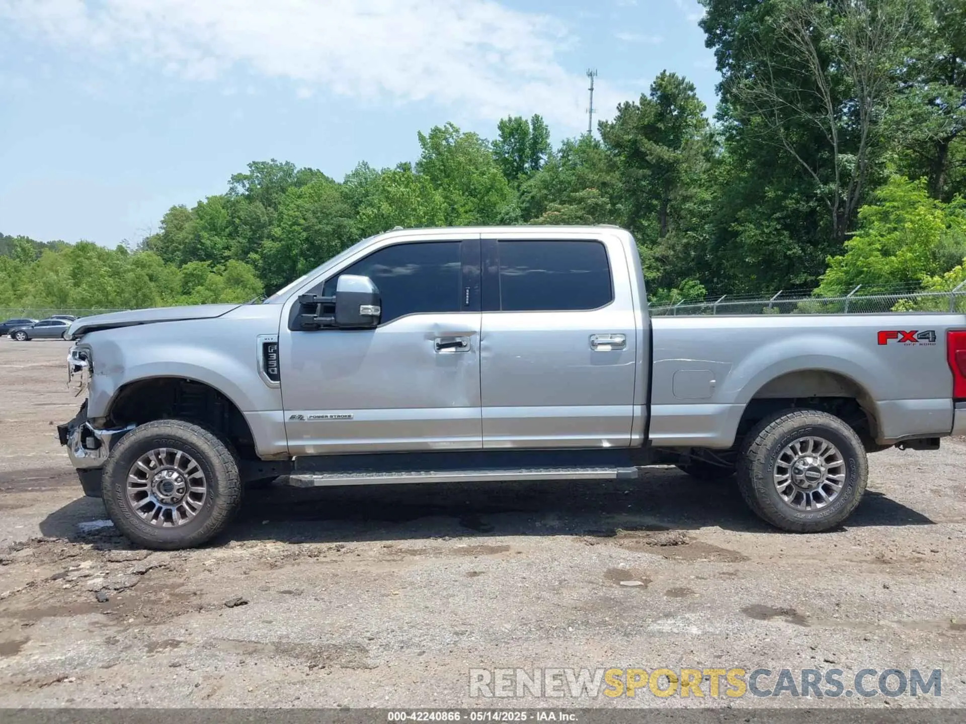 14 Photograph of a damaged car 1FT8W3BT4MED26886 FORD F-350 2021