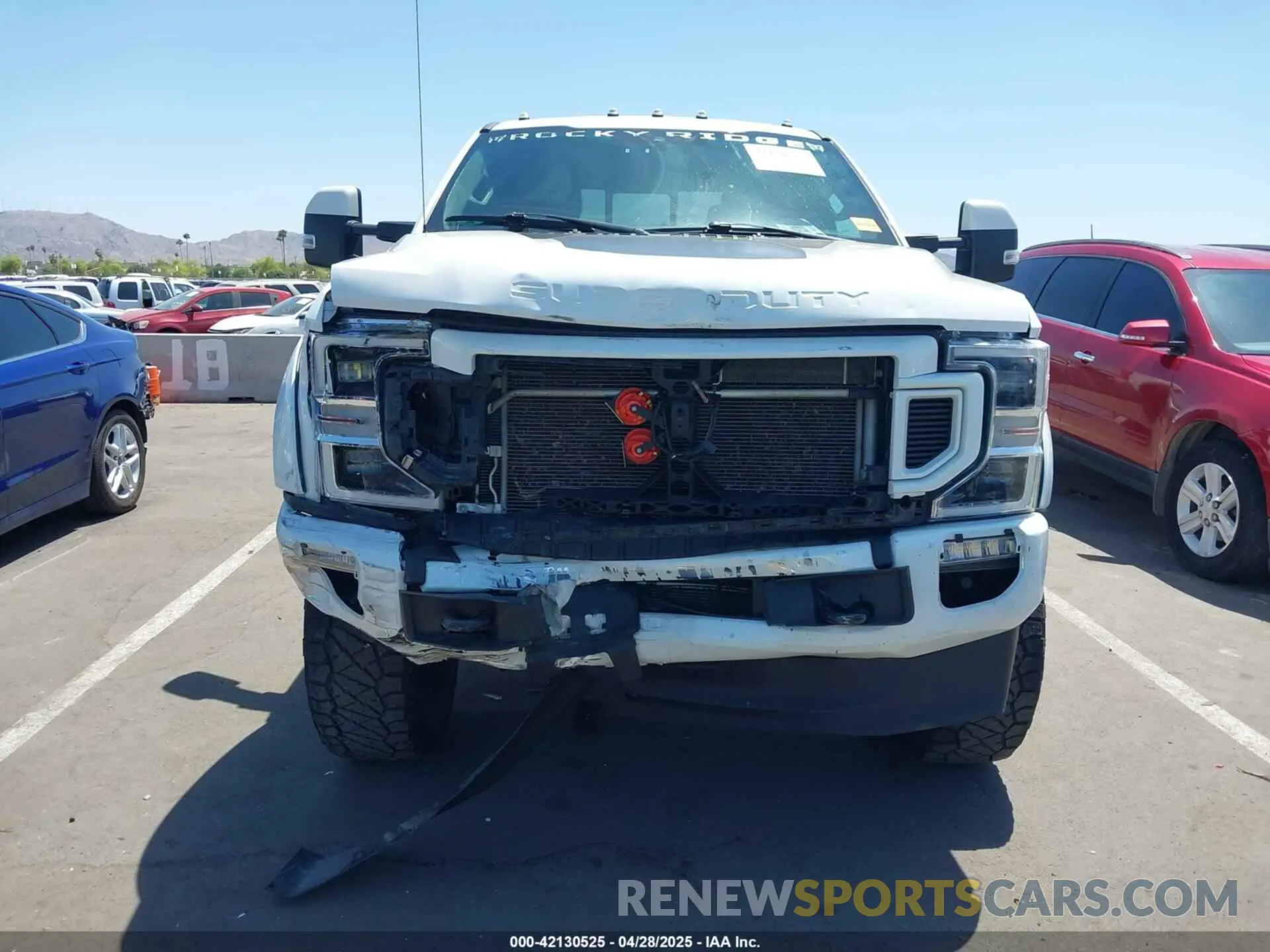 13 Фотография поврежденного автомобиля 1FT8W3DT2MED11140 FORD F-350 2021