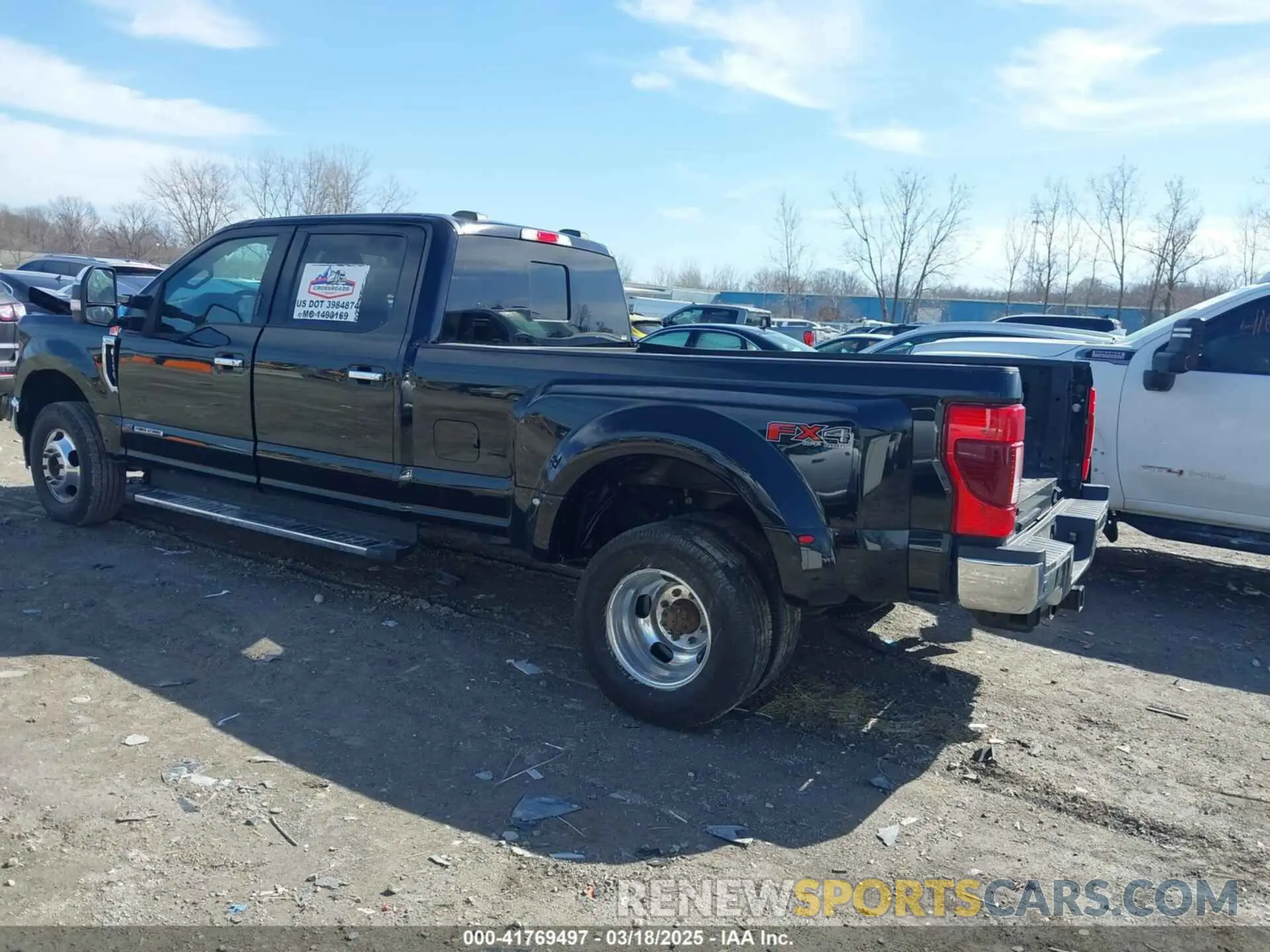 3 Фотография поврежденного автомобиля 1FT8W3DT5MEC60295 FORD F-350 2021