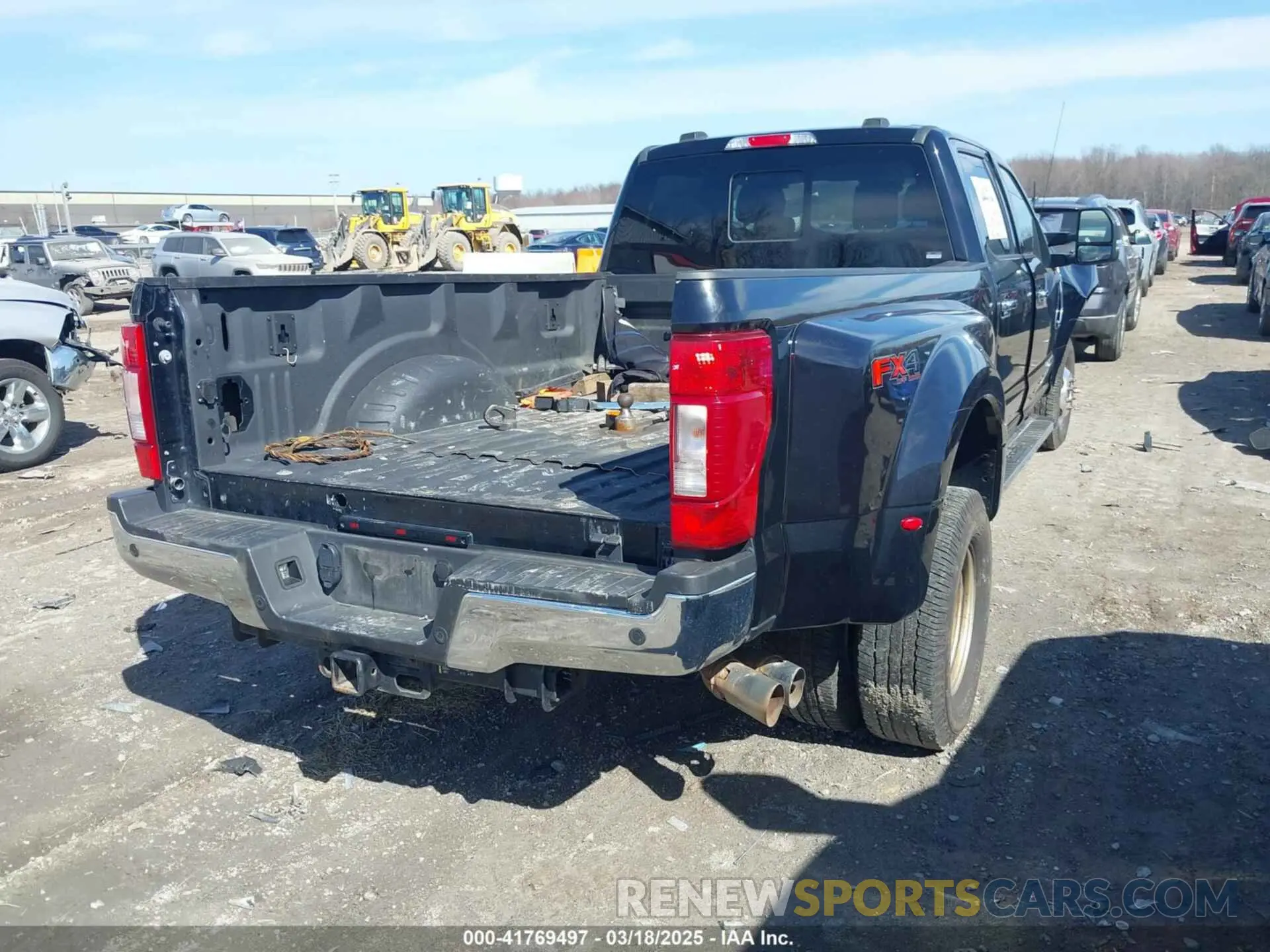 4 Фотография поврежденного автомобиля 1FT8W3DT5MEC60295 FORD F-350 2021