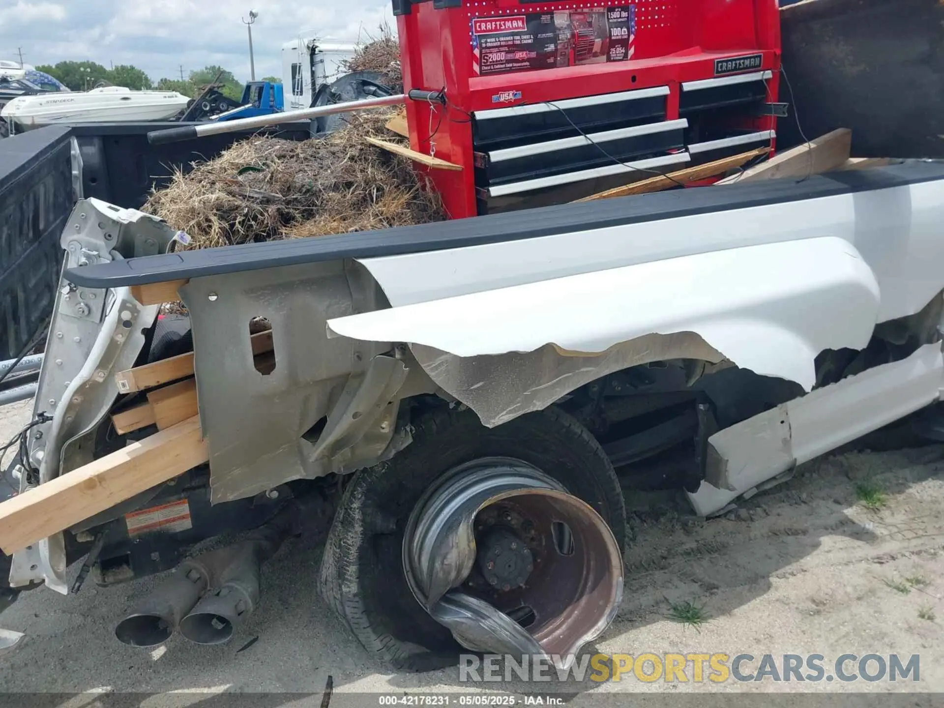 16 Фотография поврежденного автомобиля 1FT8W3DT5MED03260 FORD F-350 2021