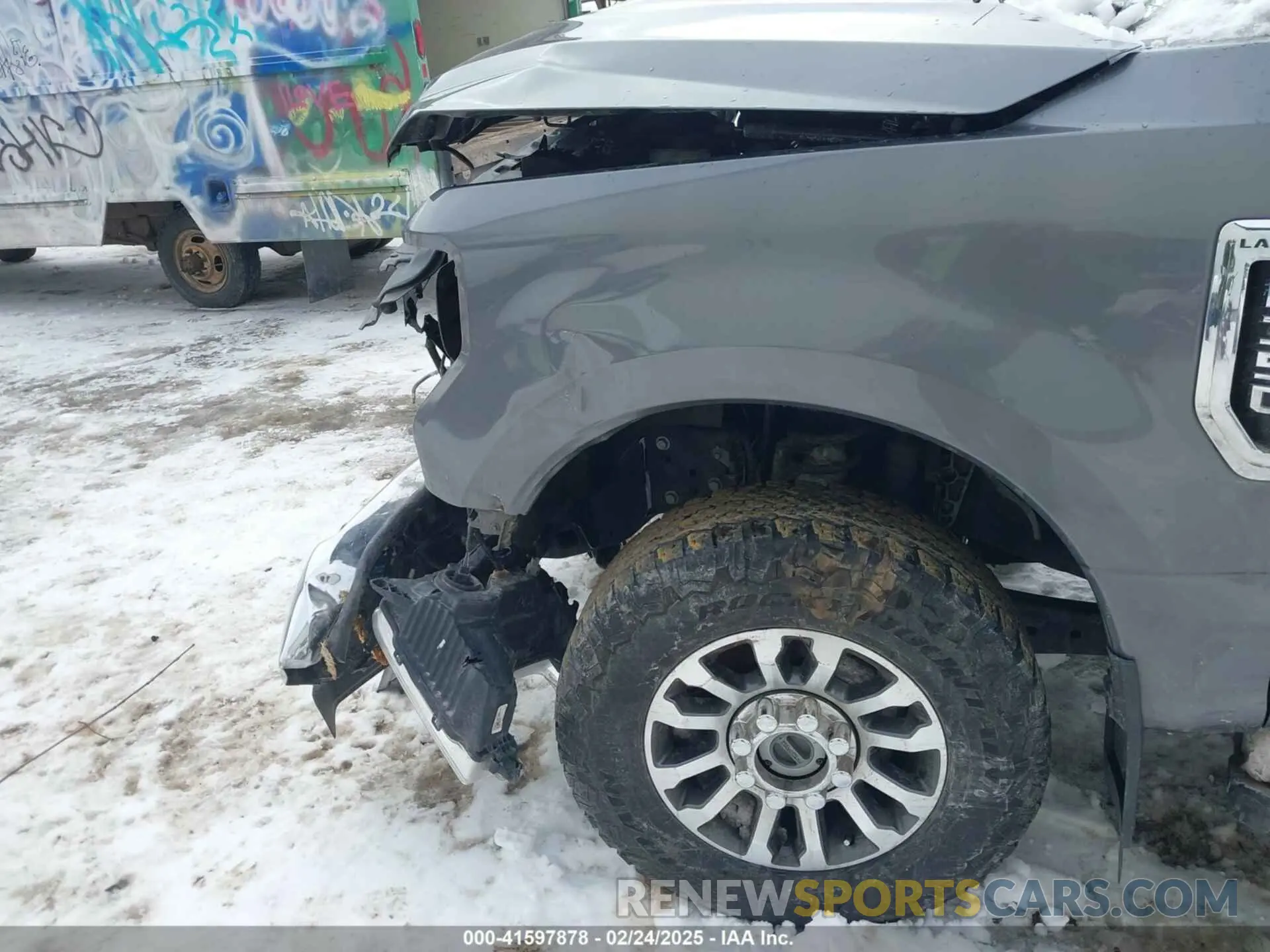 6 Photograph of a damaged car 1FT8W3BN8NEC76657 FORD F-350 2022
