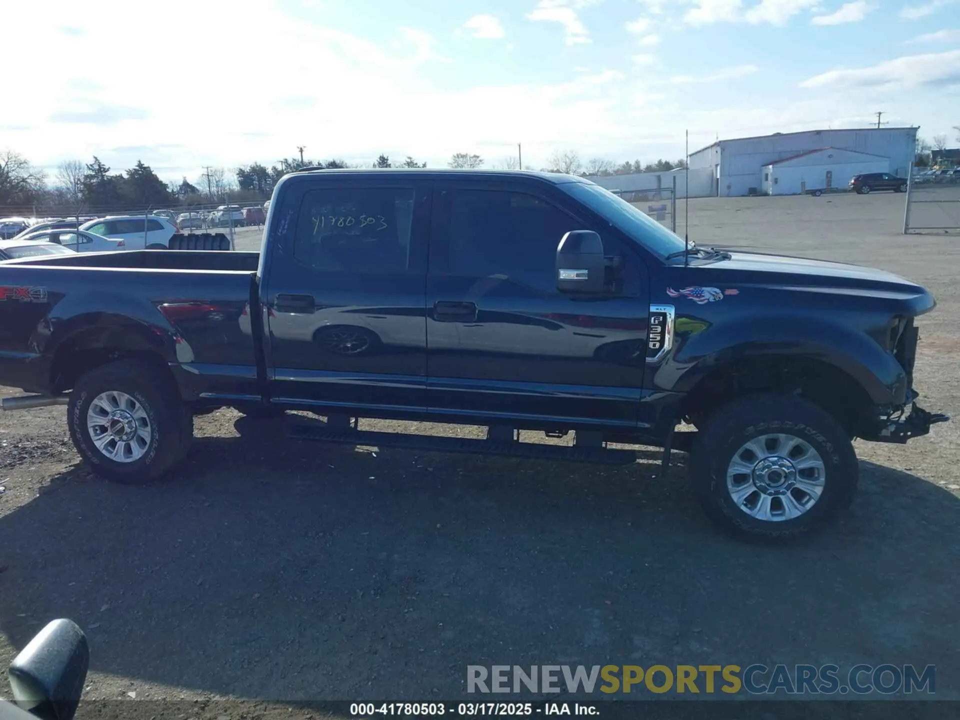 14 Фотография поврежденного автомобиля 1FT8W3BN8NEE33491 FORD F-350 2022