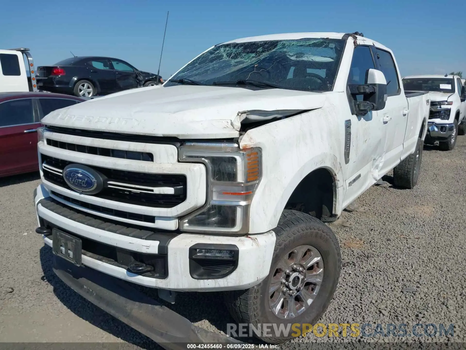 6 Photograph of a damaged car 1FT8W3BT1NEF84672 FORD F-350 2022
