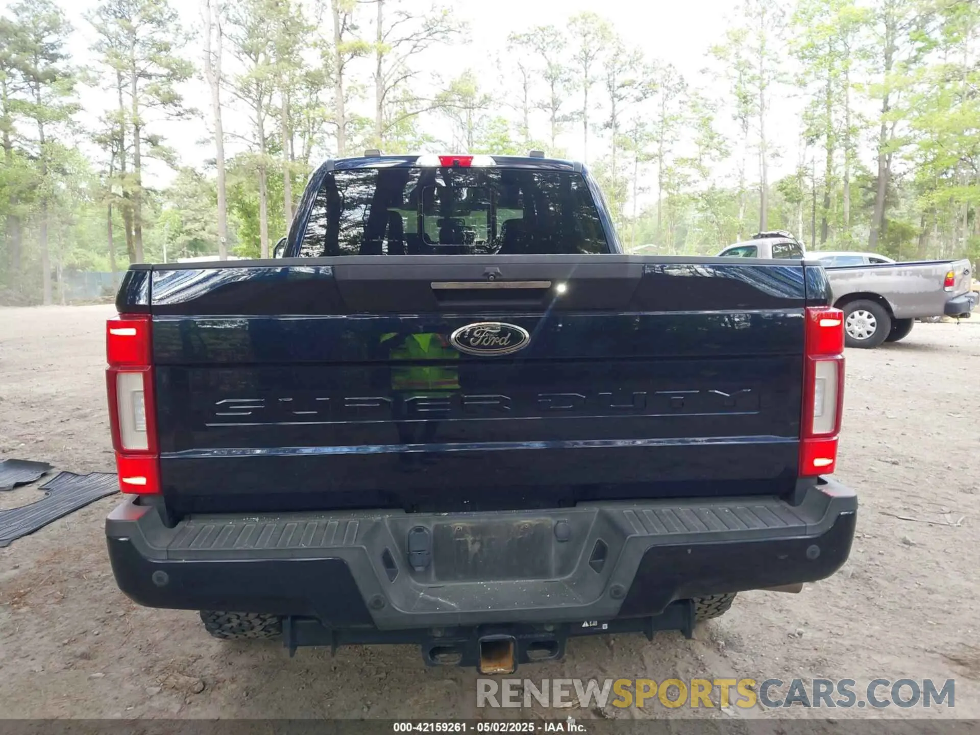 14 Photograph of a damaged car 1FT8W3BT4NEC79733 FORD F-350 2022