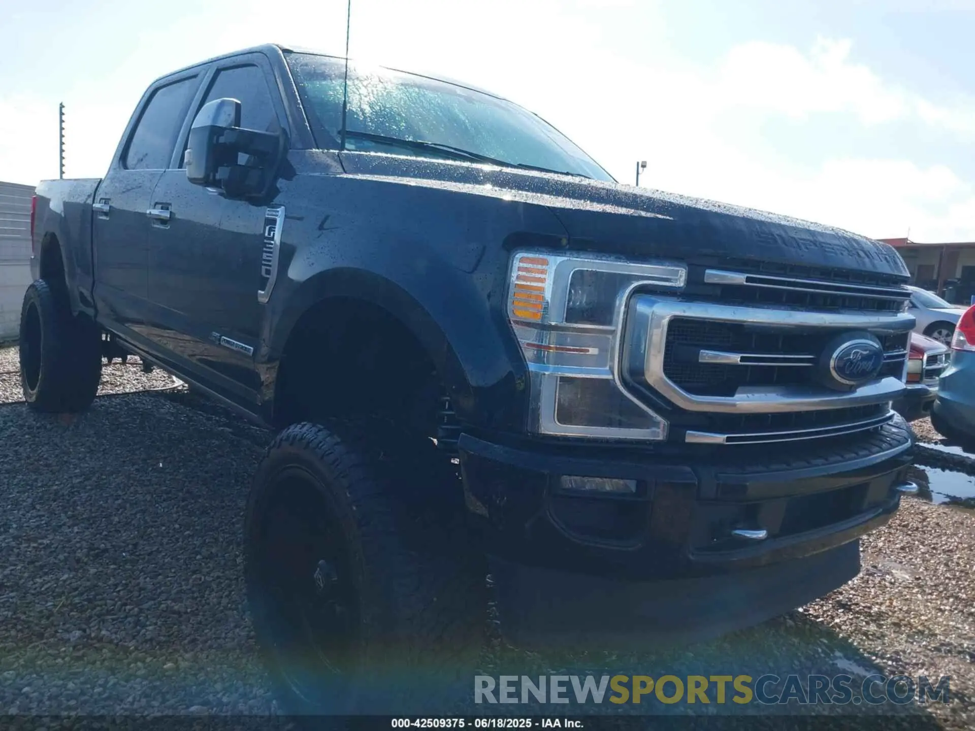 1 Фотография поврежденного автомобиля 1FT8W3BT7NEF51434 FORD F-350 2022