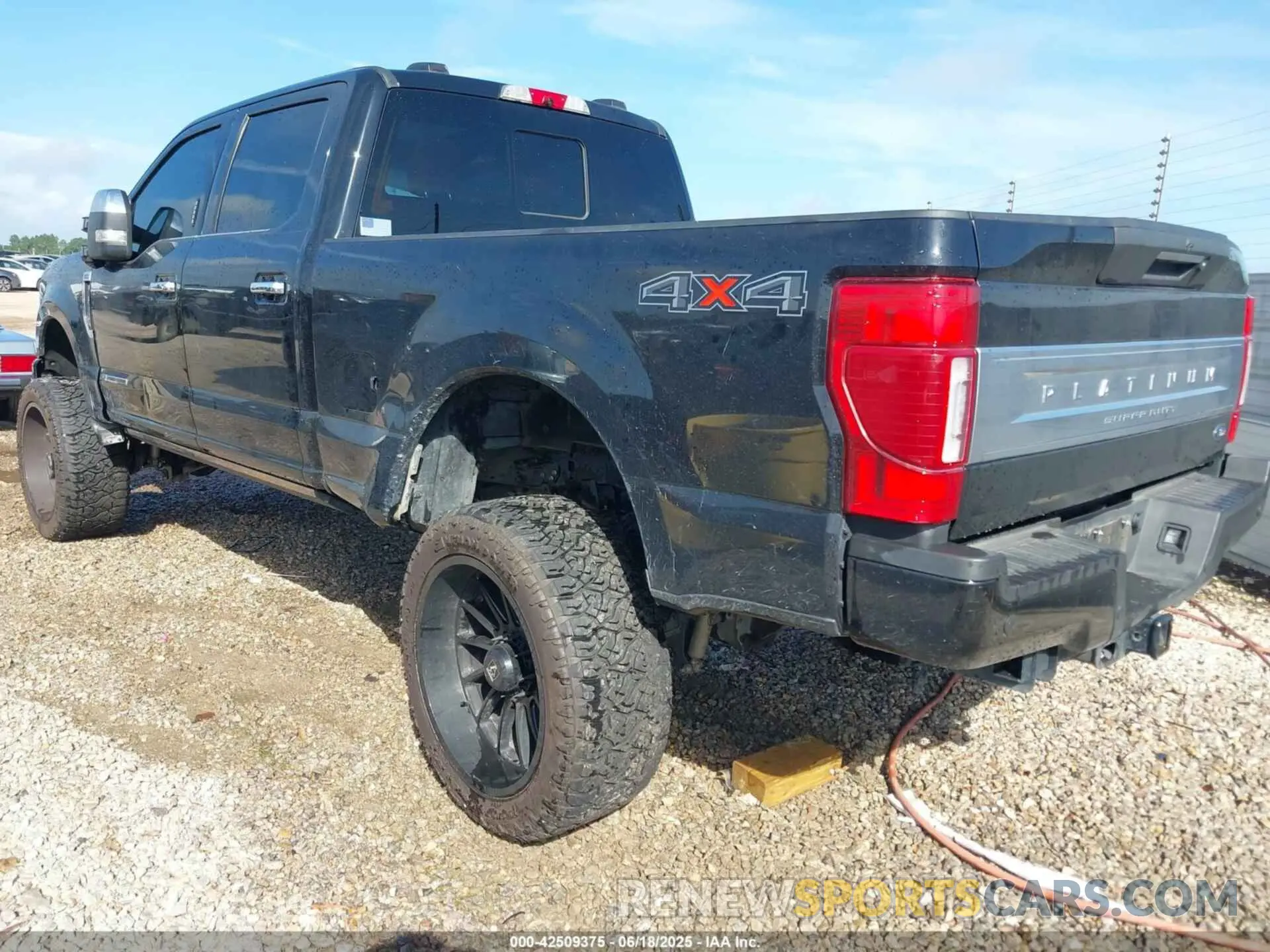 3 Фотография поврежденного автомобиля 1FT8W3BT7NEF51434 FORD F-350 2022