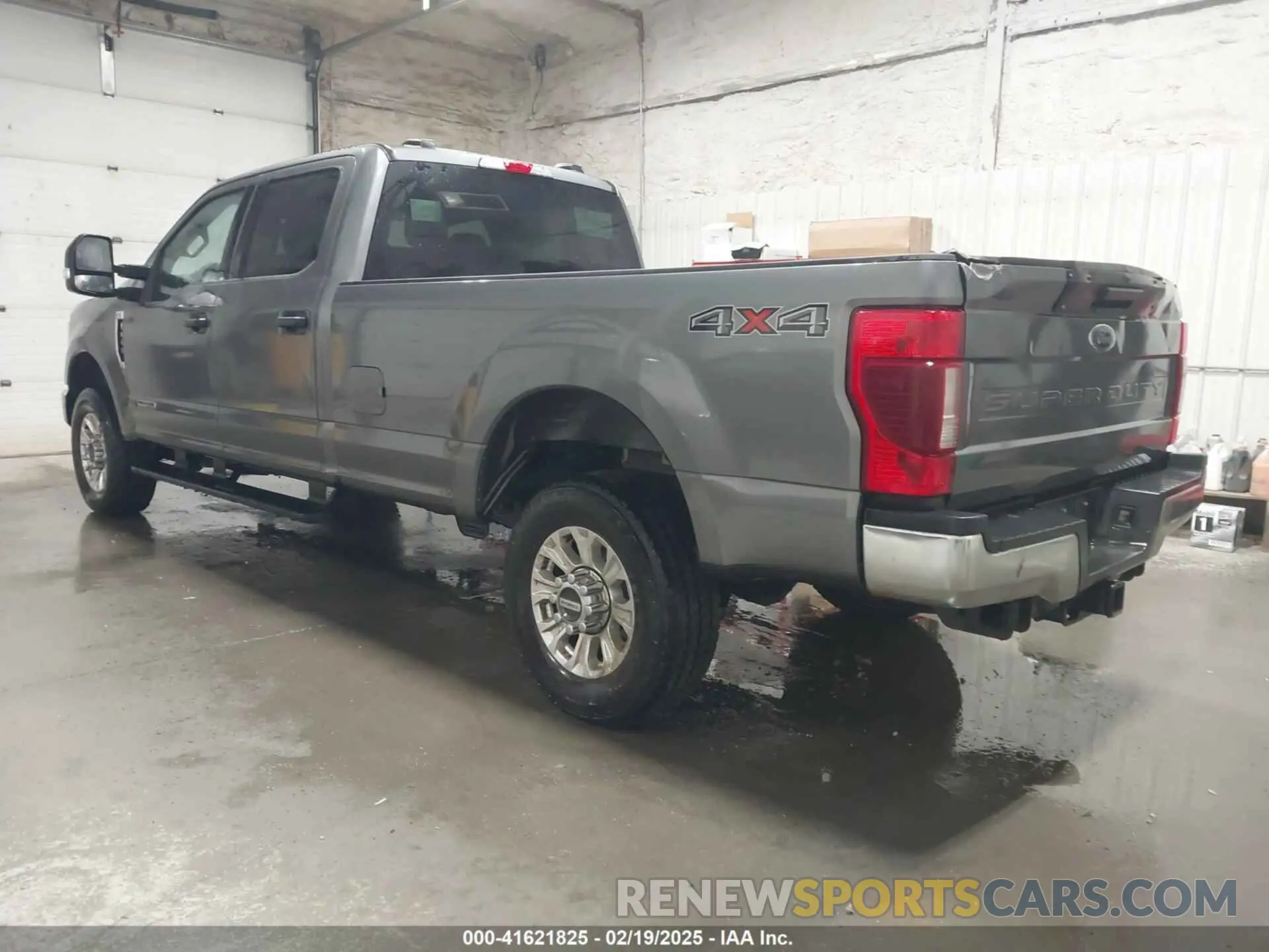 3 Фотография поврежденного автомобиля 1FT8W3BTXNEG27034 FORD F-350 2022