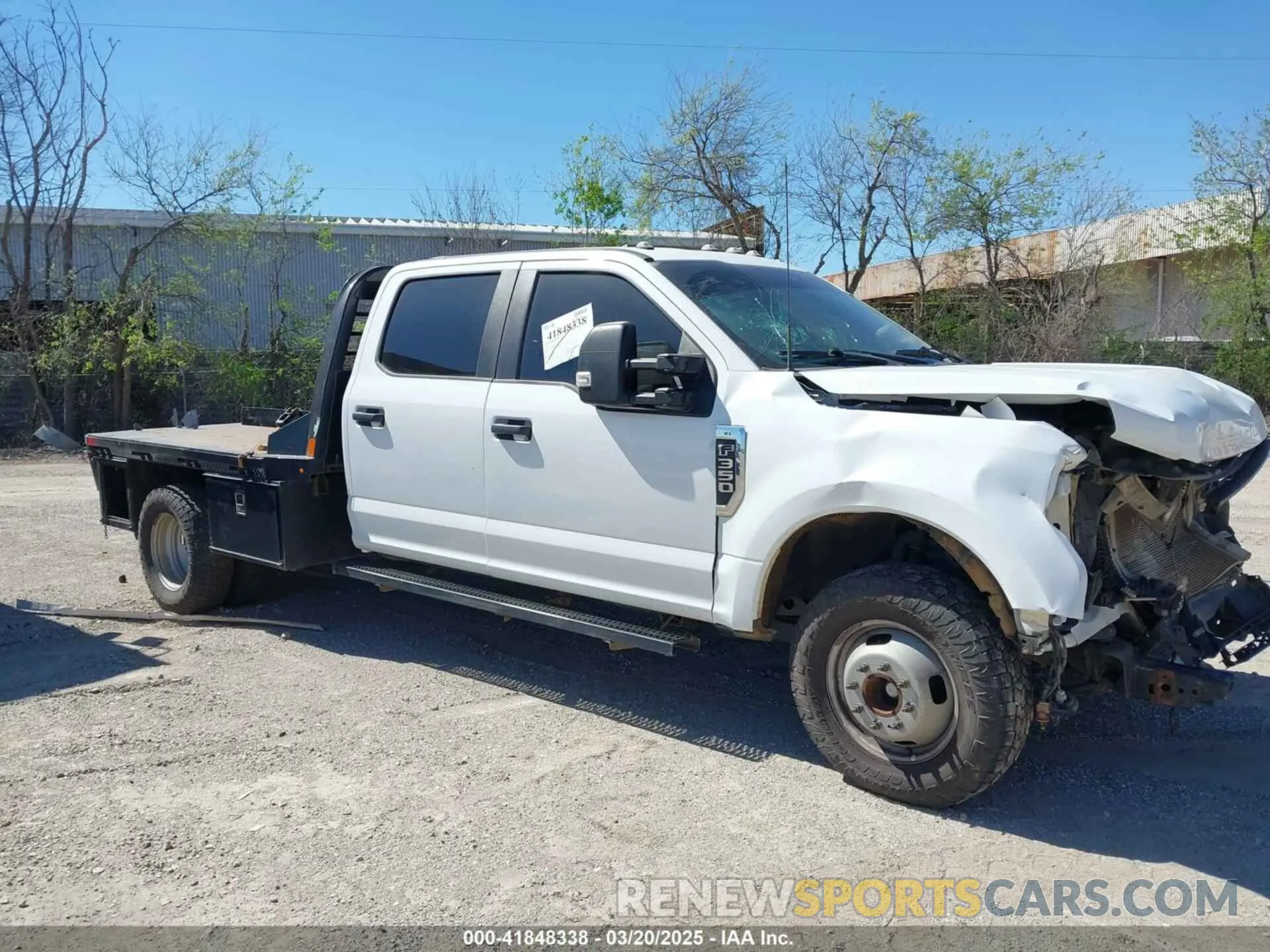 14 Фотография поврежденного автомобиля 1FT8W3C68NEE83511 FORD F-350 2022