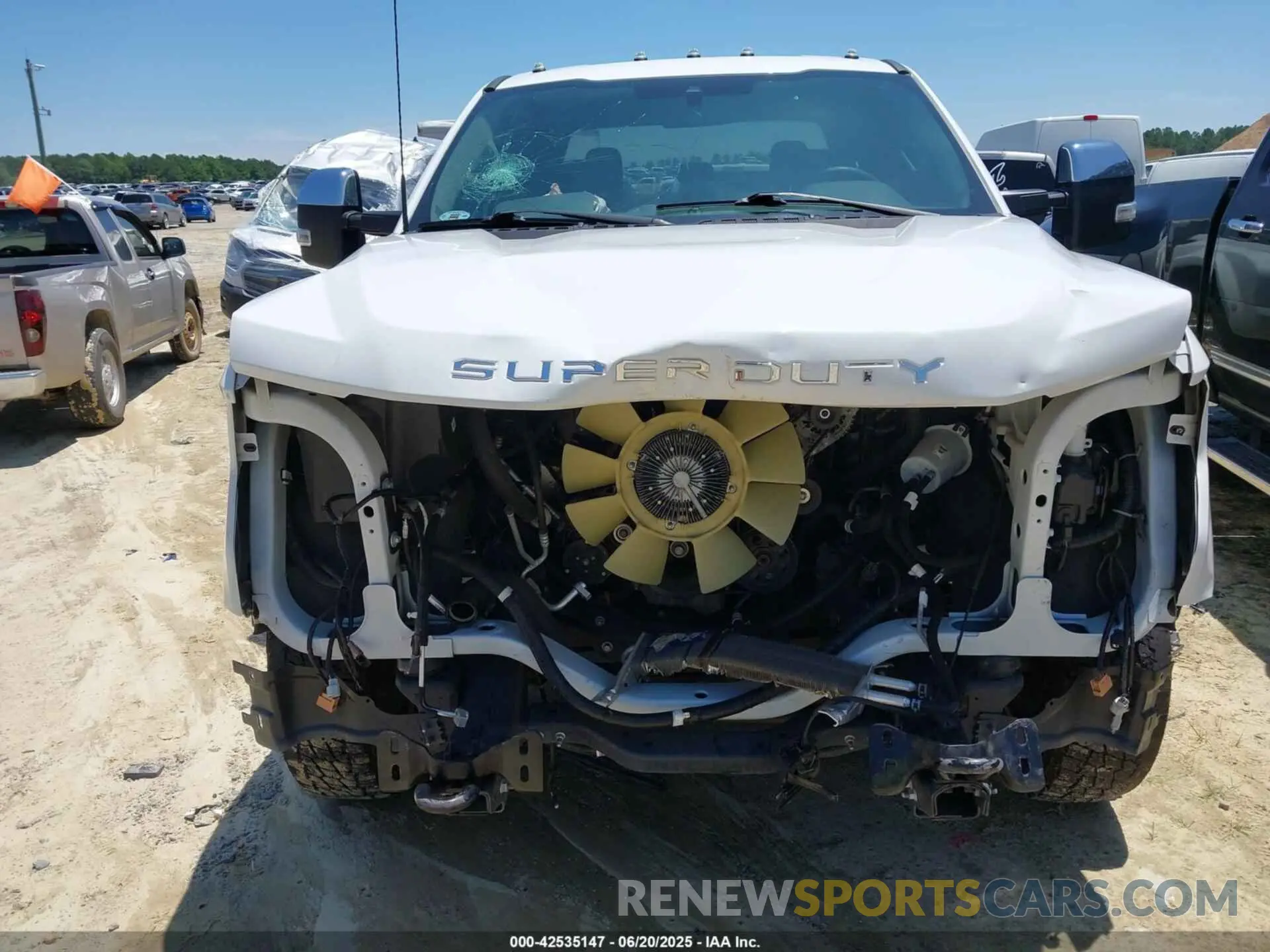 11 Photograph of a damaged car 1FT8W3CN2NEC55222 FORD F-350 2022
